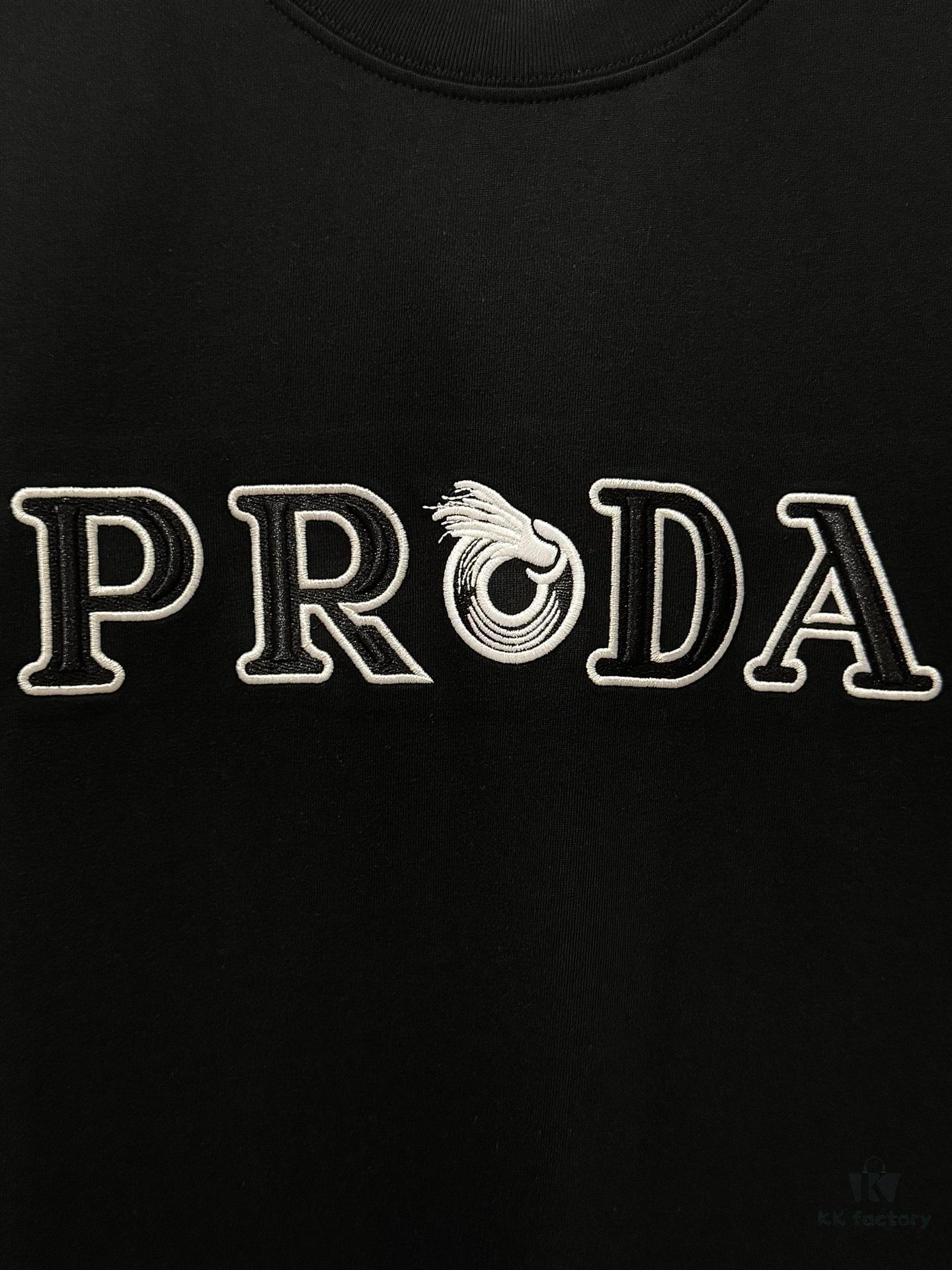 6931a117ccd8ab3d7af94fe1 Prada High-End SS25 Spring/Summer Collection, In-Store Retail Quality, Embroidered Relief Letter Design, Crew Neck Short-Sleeve T-Shirt with Slightly Loose Fit
