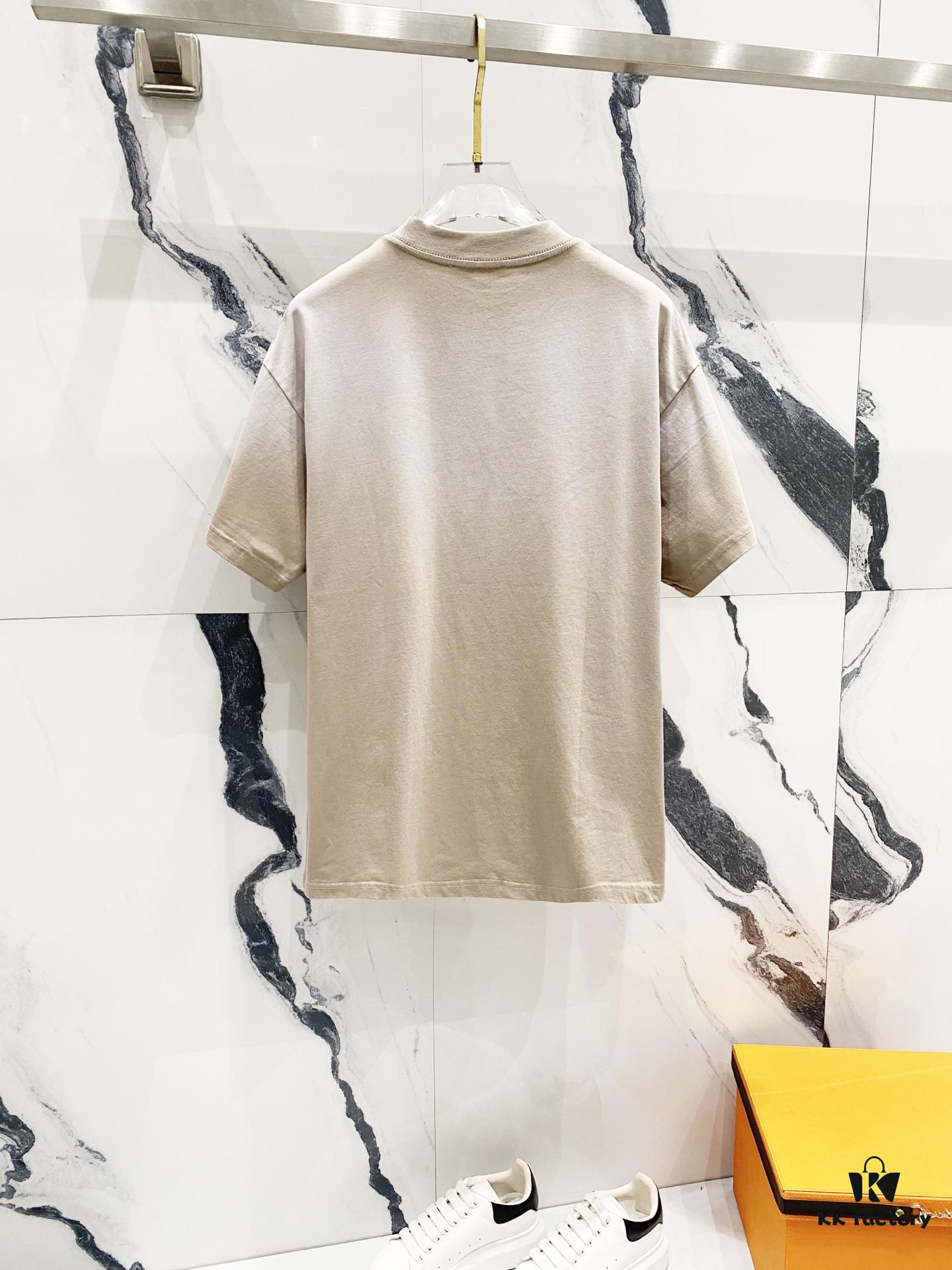 6931a118ccd8ab3d7af94ff0 PRADA/Prada 320g Washed Short Sleeve T-Shirt with Minimalist Triangular Logo Embroidery