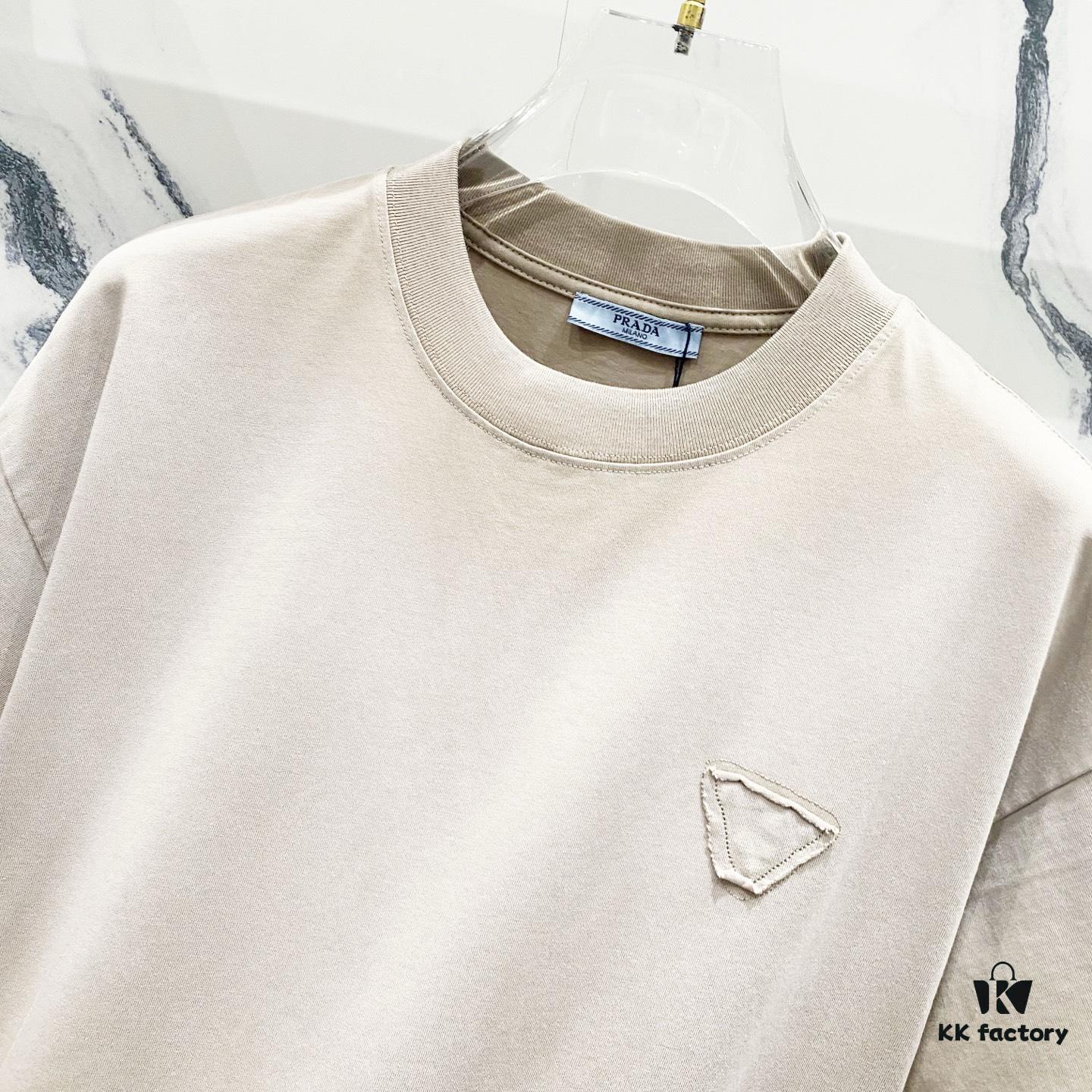 6931a118ccd8ab3d7af94ff3 PRADA/Prada 320g Washed Short Sleeve T-Shirt with Minimalist Triangular Logo Embroidery