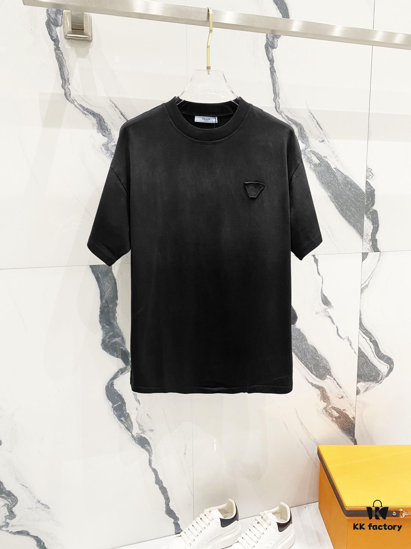 6931a11accd8ab3d7af9501d PRADA/Prada 320g Washed Short Sleeve T-Shirt with Minimalist Triangular Logo Embroidery