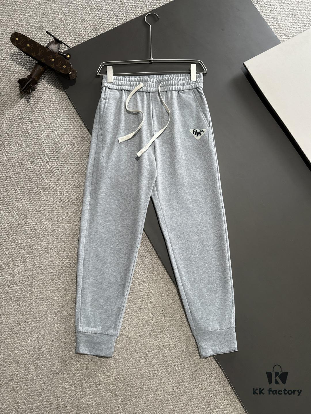 6931a125ccd8ab3d7af950fd Prada 2025 Spring/Summer New Elastic Waist Casual Trousers, Lightweight Custom Fabric from Boutique, Highly Breathable and Comfortable, Exquisite Details, Brand-Inspired Design Concept Reflecting High Quality, Soft and Delicate Touch, Leisure Cut with Excellent Fit
