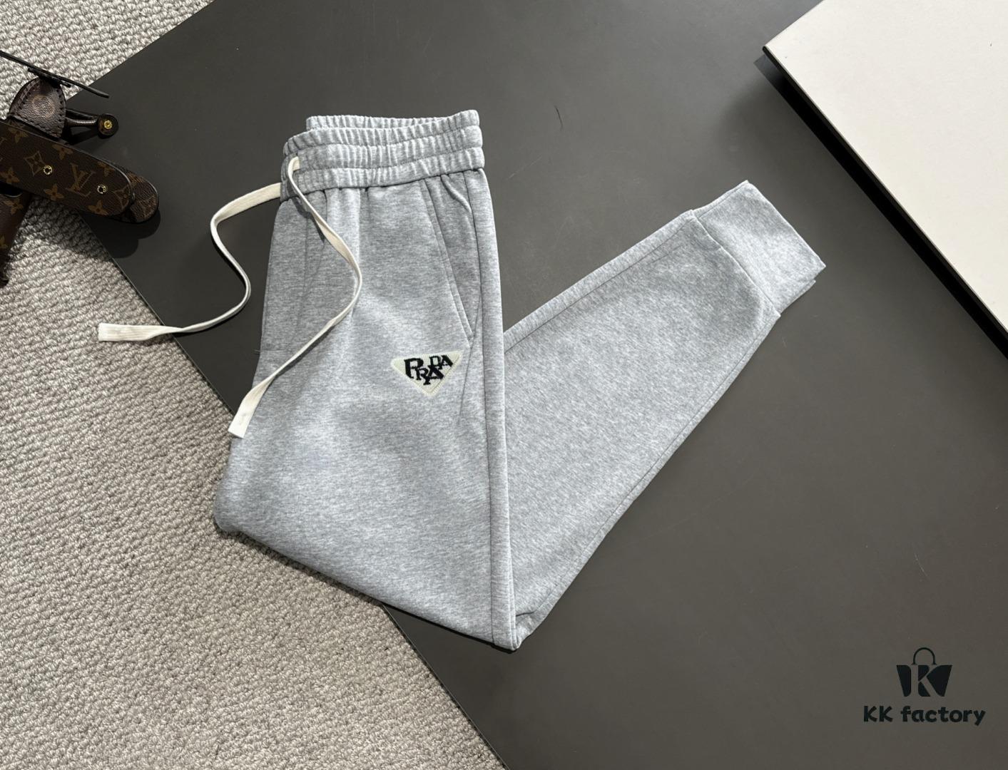 6931a125ccd8ab3d7af95103 Prada 2025 Spring/Summer New Elastic Waist Casual Trousers, Lightweight Custom Fabric from Boutique, Highly Breathable and Comfortable, Exquisite Details, Brand-Inspired Design Concept Reflecting High Quality, Soft and Delicate Touch, Leisure Cut with Excellent Fit