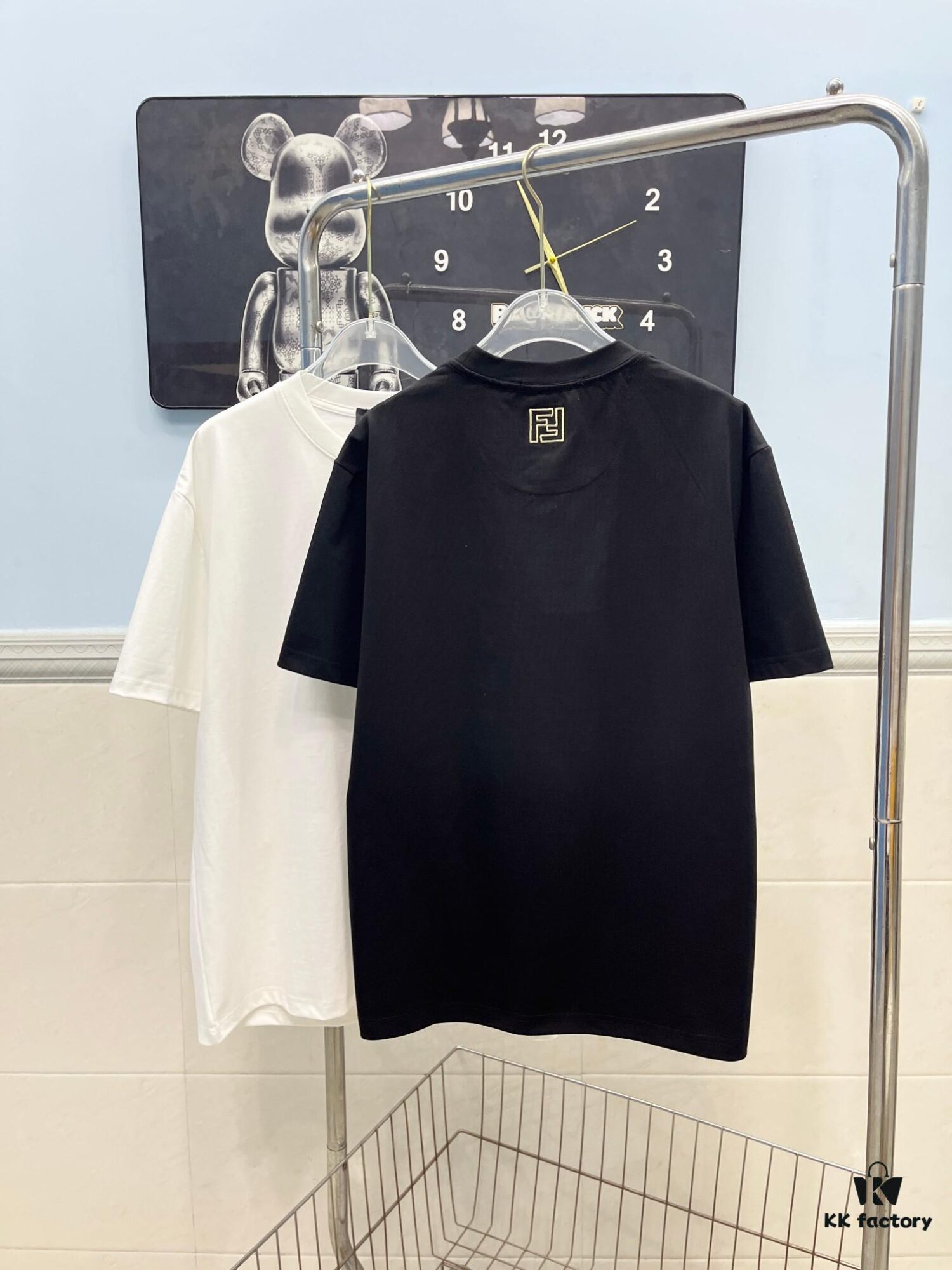 6931a12eccd8ab3d7af951bc FENDI Men's Premium Cotton Short-Sleeve T-Shirt with 3D Embroidery, Spring and Summer New Arrival