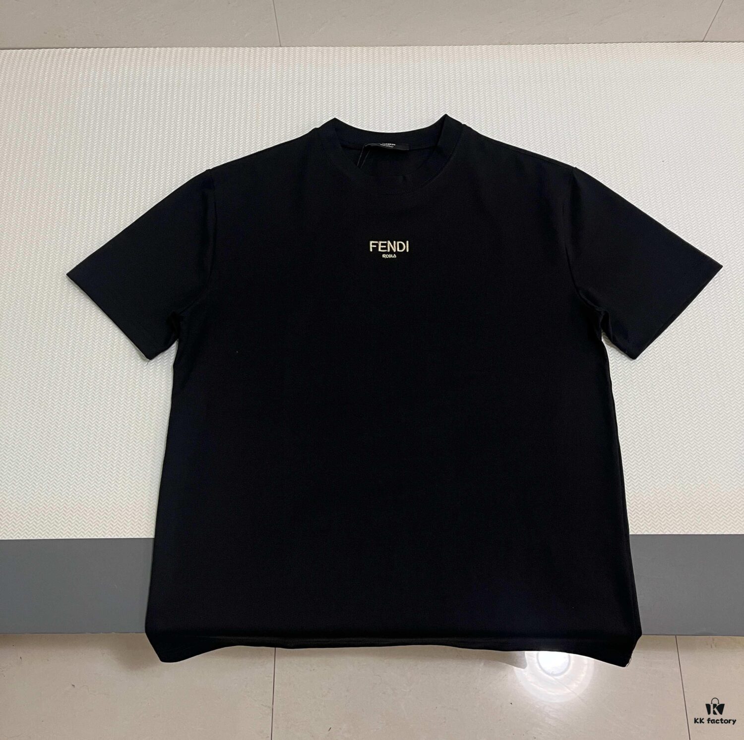 6931a12eccd8ab3d7af951be FENDI Men's Premium Cotton Short-Sleeve T-Shirt with 3D Embroidery, Spring and Summer New Arrival