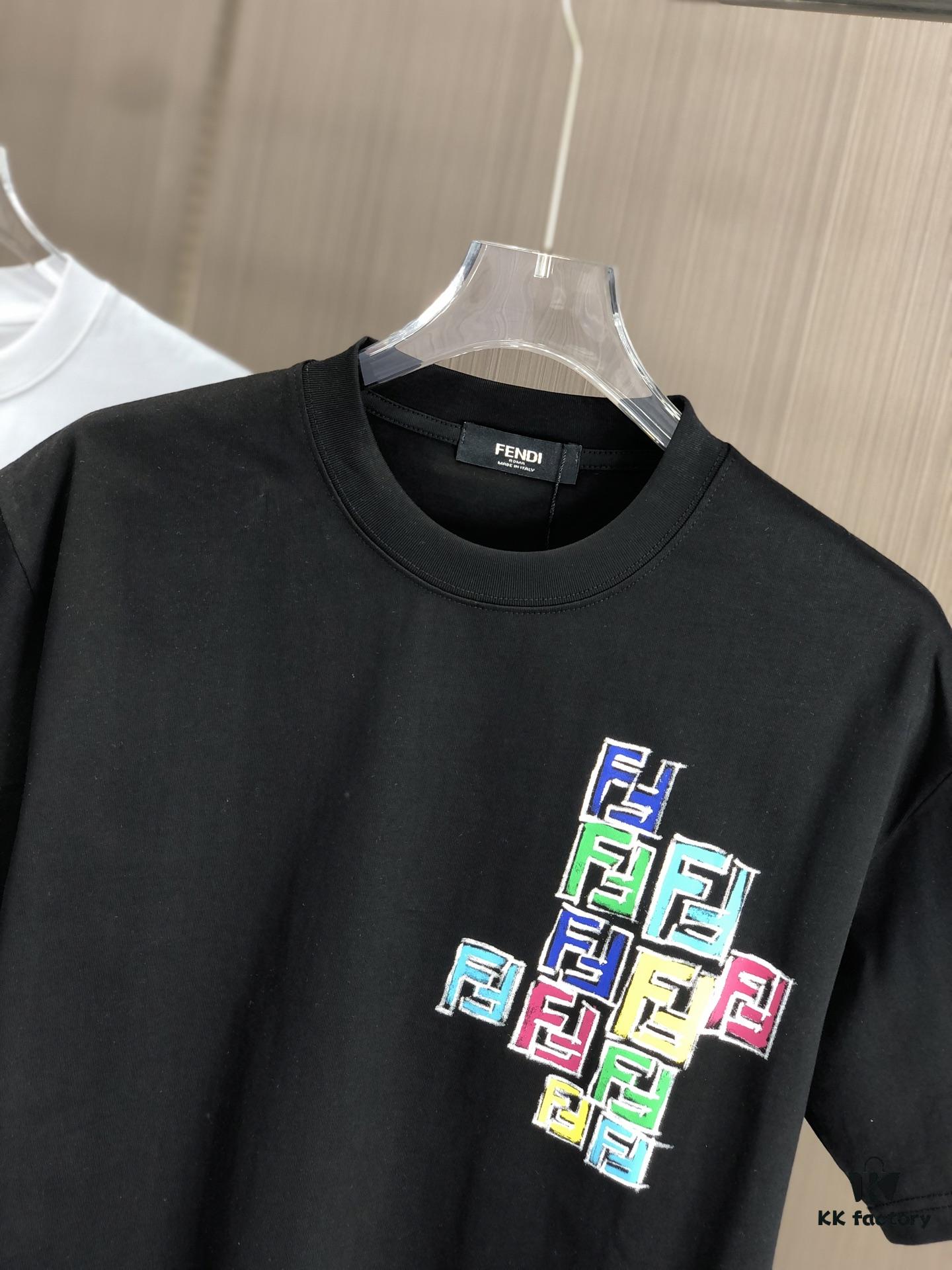 6931a12fccd8ab3d7af951cc FENDI Fendi 2025 Spring/Summer New Arrival Round Neck Short Sleeve T-Shirt with Hand-Painted Front and Back Print, Made from 320g Double-Yarn Combed Cotton, Slightly Loose Fit, Soft and Substantial Fabric, Unisex Design