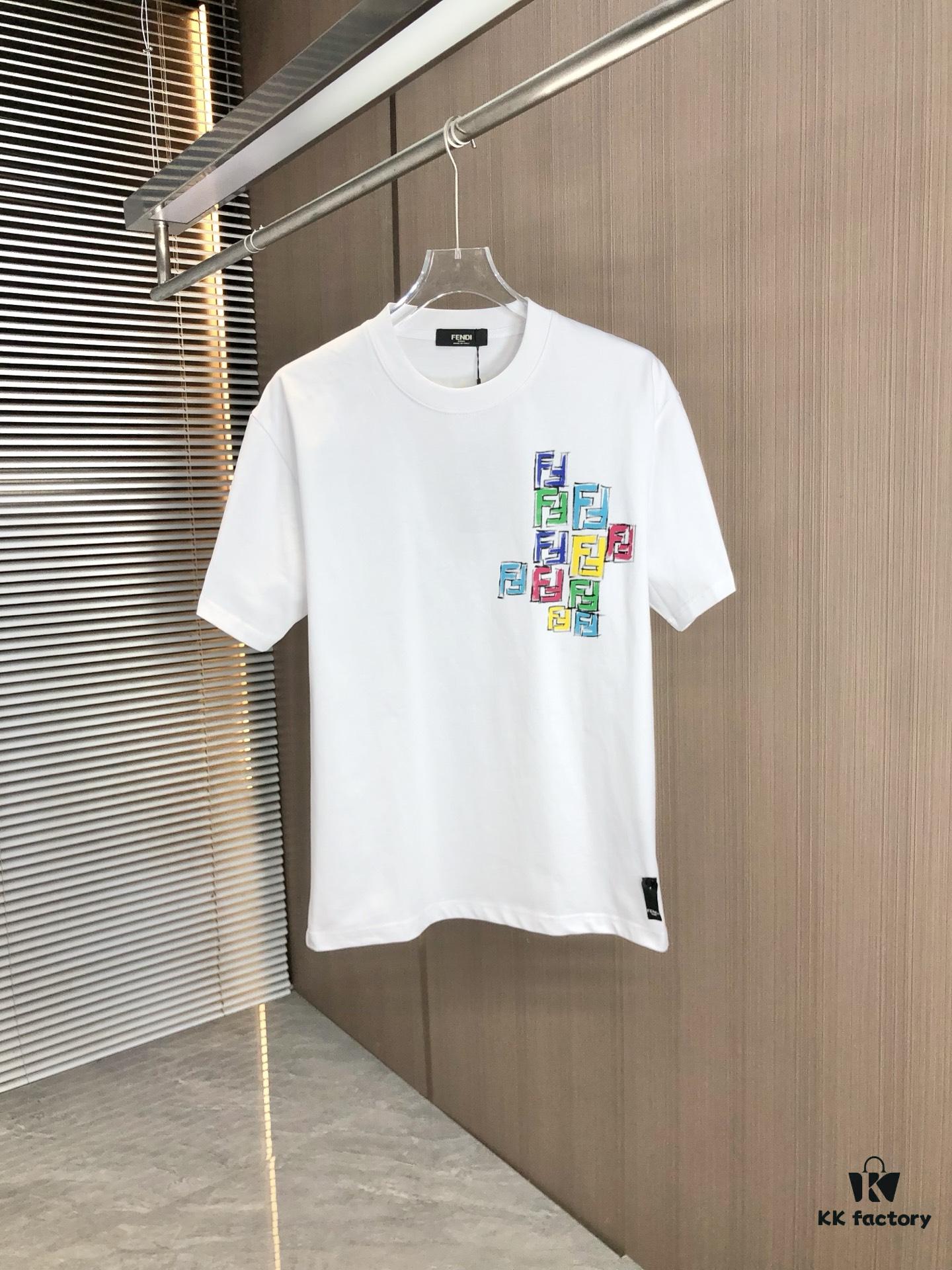 6931a12fccd8ab3d7af951d4 FENDI Fendi 2025 Spring/Summer New Arrival Round Neck Short Sleeve T-Shirt with Hand-Painted Front and Back Print, Made of Heavyweight 320g Double-Yarn Combed Cotton Fabric, Slightly Loose Fit, Soft and Substantial Fabric Texture, Unisex Design