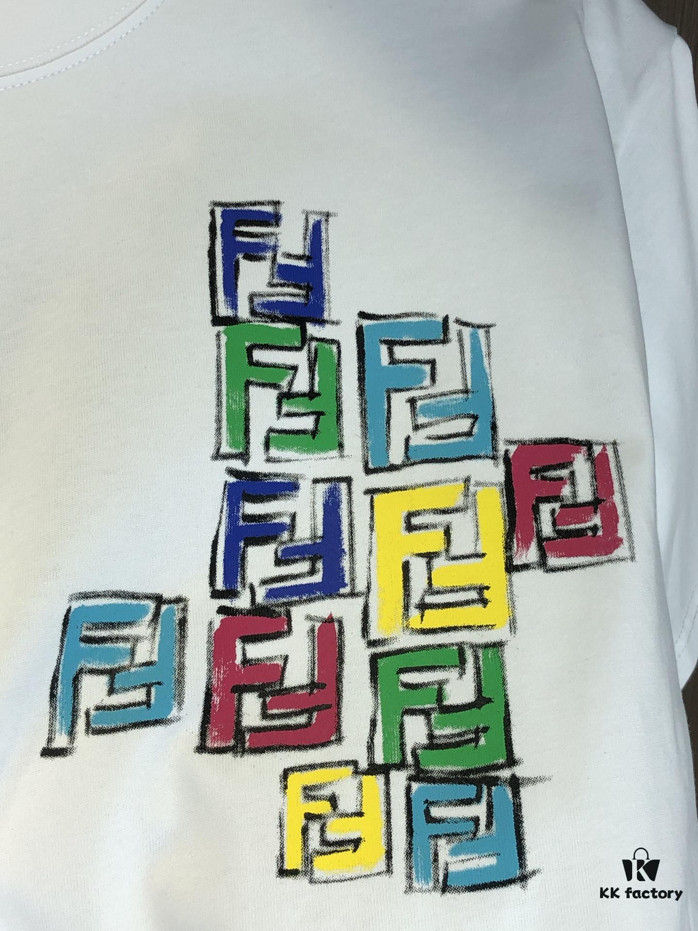 6931a130ccd8ab3d7af951da FENDI Fendi 2025 Spring/Summer New Arrival Round Neck Short Sleeve T-Shirt with Hand-Painted Front and Back Print, Made of Heavyweight 320g Double-Yarn Combed Cotton Fabric, Slightly Loose Fit, Soft and Substantial Fabric Texture, Unisex Design