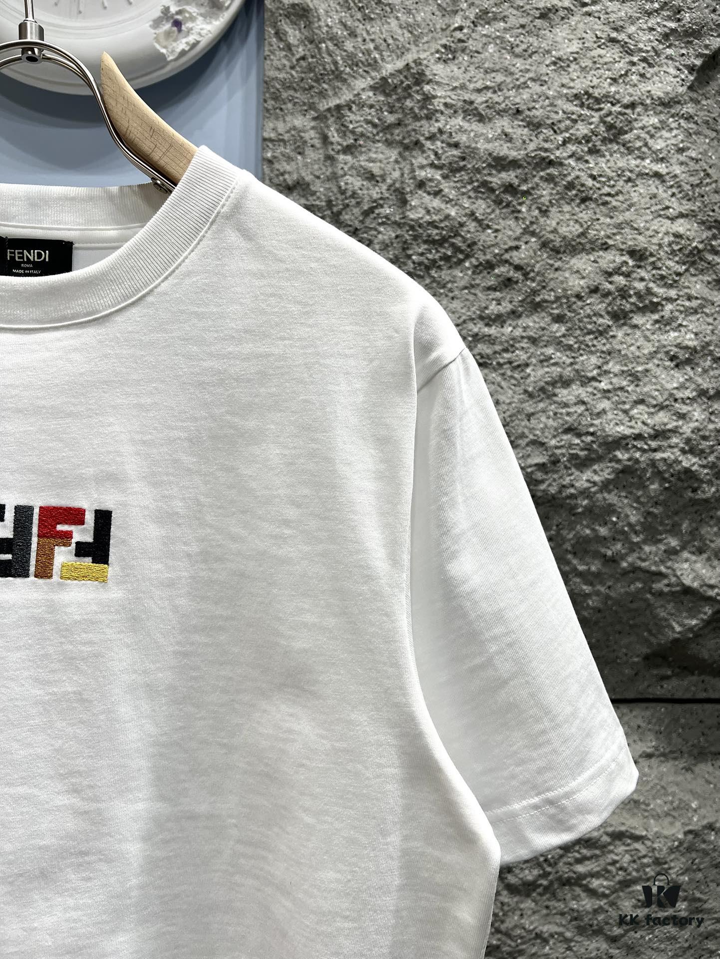 6931a135ccd8ab3d7af95242 FENDI* Fendi Candy-Colored Embroidered Short Sleeve T-Shirt