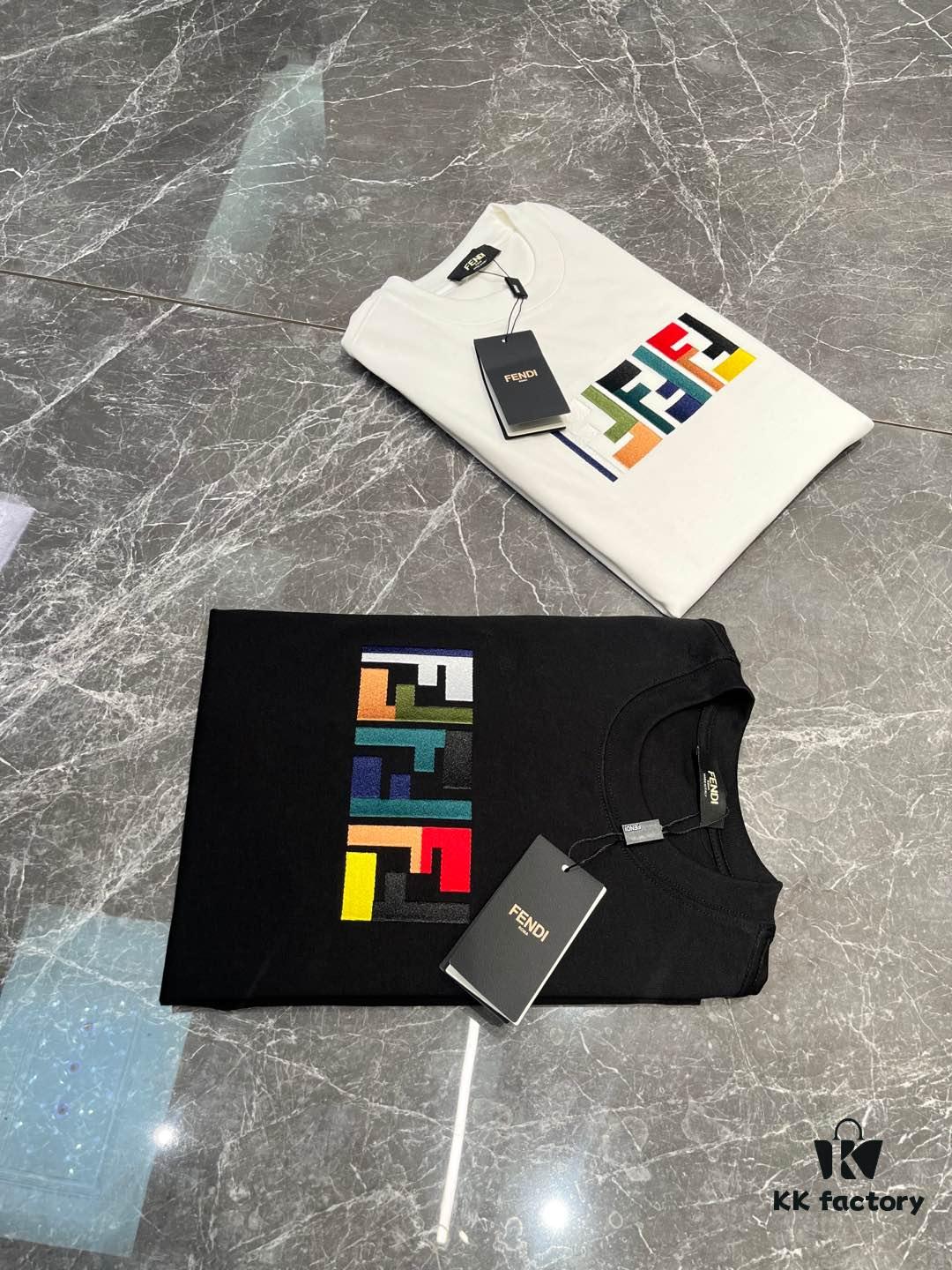 6931a13accd8ab3d7af952a2 FENDI 25SS New Arrival Round Neck T-Shirt! Must-Have for Trendsetters! Custom Colorful Embroidered Logo on Chest. Classic Colors, Stylish and Fashionable. Youthful and Energetic Overall Look! Made from 280g High-Quality Cotton, Exceptionally Comfortable to Wear and Touch, with Delicate and Premium Texture.