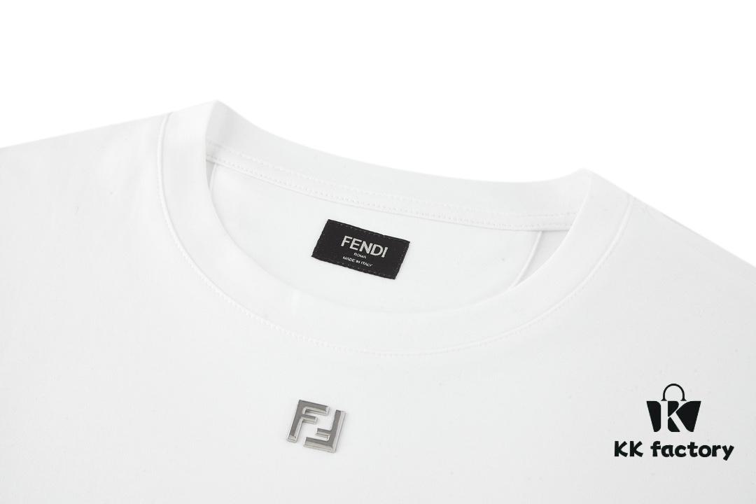 6931a13dccd8ab3d7af952db FENDI Hardware Embossed Short Sleeve T-Shirt