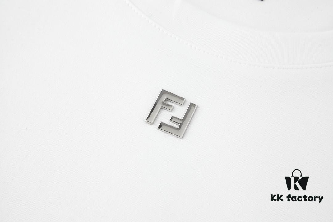 6931a13dccd8ab3d7af952dc FENDI Hardware Embossed Short Sleeve T-Shirt