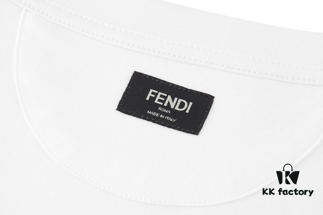 6931a13dccd8ab3d7af952dd FENDI Hardware Embossed Short Sleeve T-Shirt