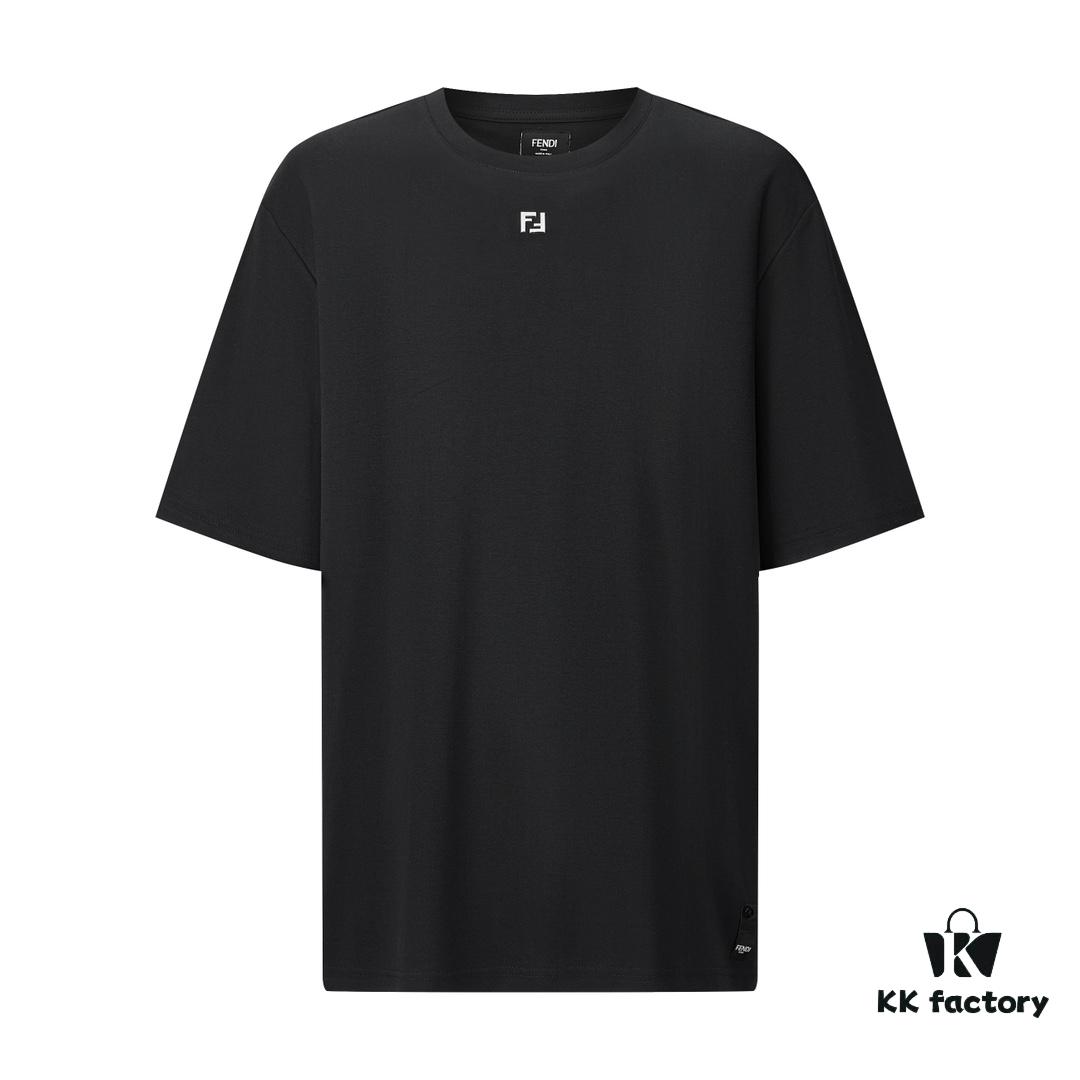 6931a13dccd8ab3d7af952e2 FENDI Hardware Embossed Short Sleeve T-Shirt