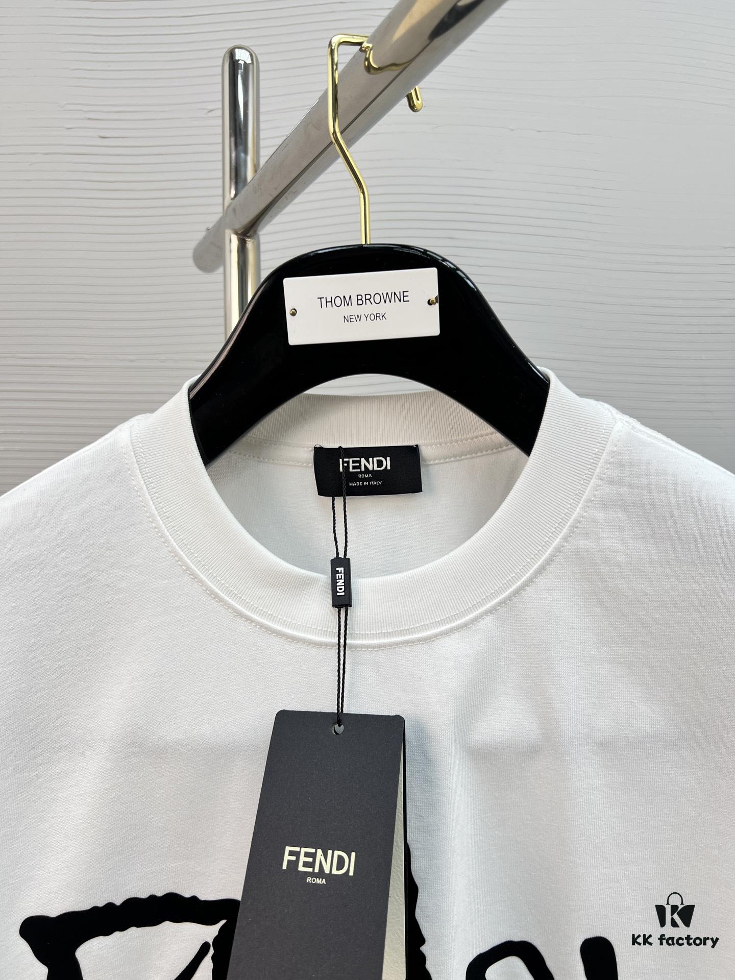 6931a13eccd8ab3d7af952ed High-Quality FEND 25SS Classic Color T-Shirt New Arrival! This vibrant and youthful design is full of energy, part of the latest seasonal Teddy Bear collection. Crafted with premium 280g 100% cotton fabric for superior softness and comfort. Features high-definition, dimensionally rich printing using advanced thermal transfer technology. Perfectly pairs with jeans, chinos, or shorts, making it a must-have spring-summer staple.