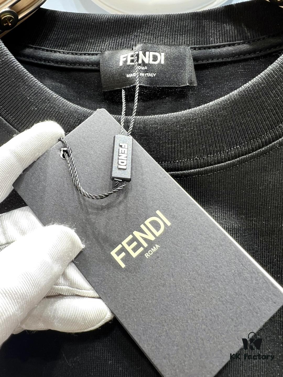 6931a140ccd8ab3d7af9530d FENDI Logo-Embroidered Webbing Flag Short Sleeve T-Shirt