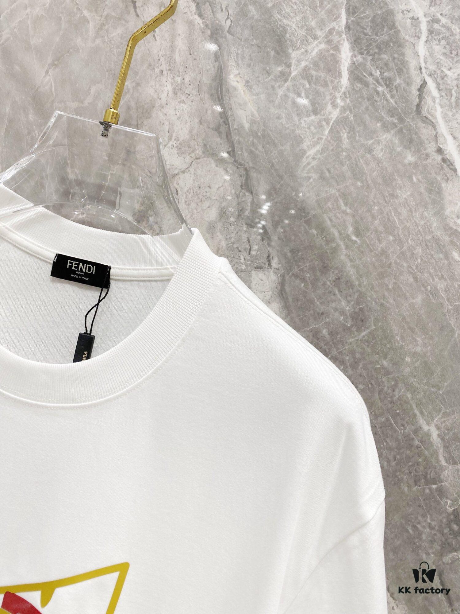 6931a141ccd8ab3d7af95326 FENDI 25SS Spring Collection Classic New T-Shirt! 260g High-GSM Pure Cotton Fabric, Comfortable Wear. Minimalist Design, Stylish and Trendy. Slightly Loose Fit for a Relaxed, Casual Look, Suitable for Various Occasions. Perfect for Shopping, Gatherings, or Leisure Time, Adding a Touch of Fashion and Individuality to Your Style.