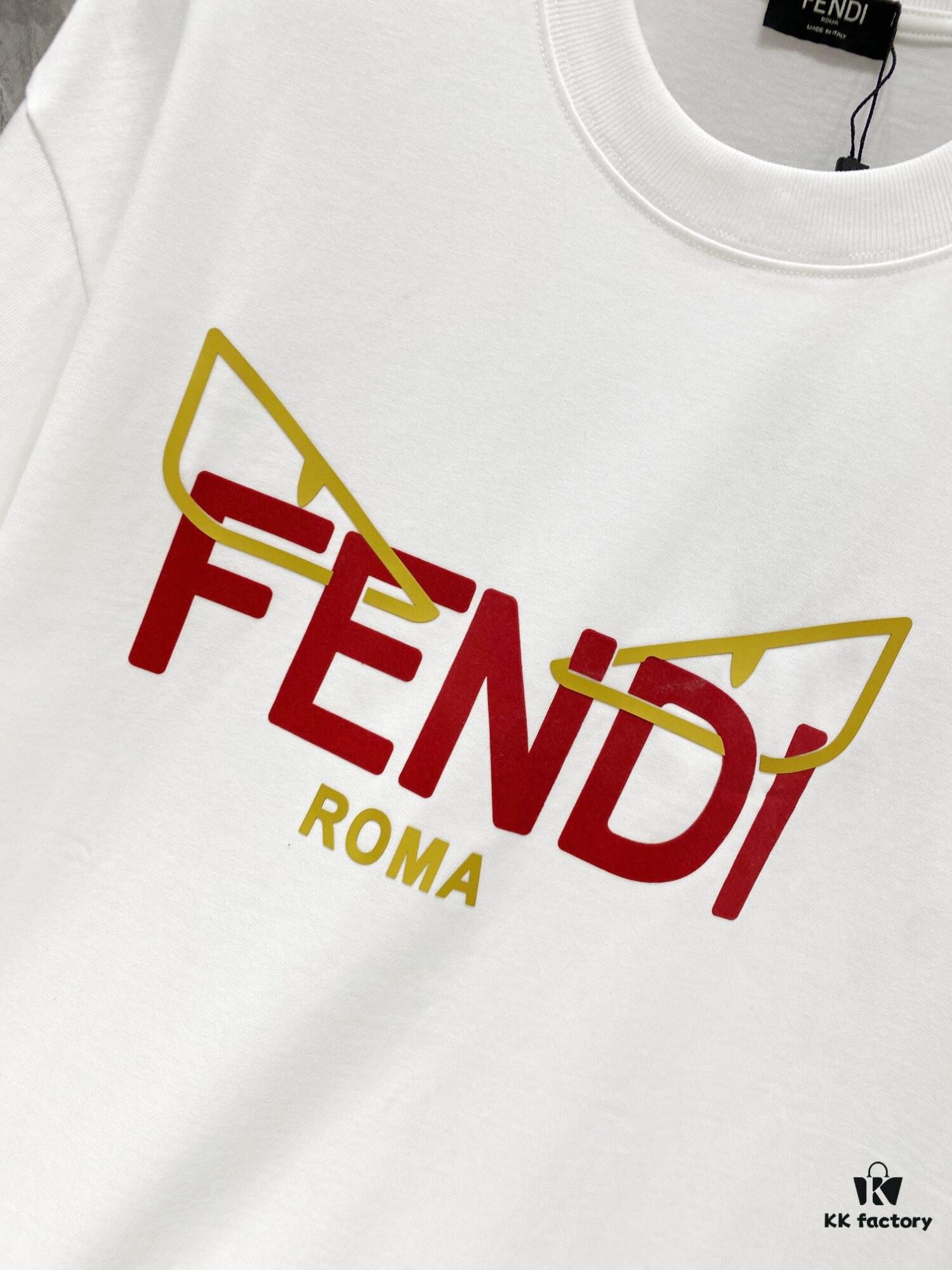 6931a141ccd8ab3d7af95327 FENDI 25SS Spring Collection Classic New T-Shirt! 260g High-GSM Pure Cotton Fabric, Comfortable Wear. Minimalist Design, Stylish and Trendy. Slightly Loose Fit for a Relaxed, Casual Look, Suitable for Various Occasions. Perfect for Shopping, Gatherings, or Leisure Time, Adding a Touch of Fashion and Individuality to Your Style.
