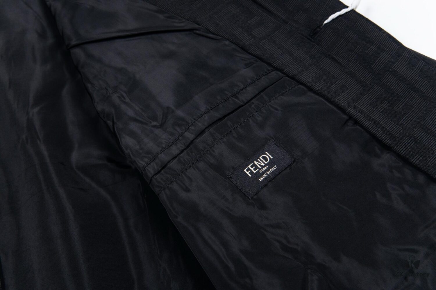 6931a14bccd8ab3d7af953c8 FENDI FEND Heavyweight Denim Jacket Coat Shirt Style Custom Woven Fabric with FF Jacquard Towel-Letter Embellishment High Aesthetic and Exquisite Craftsmanship