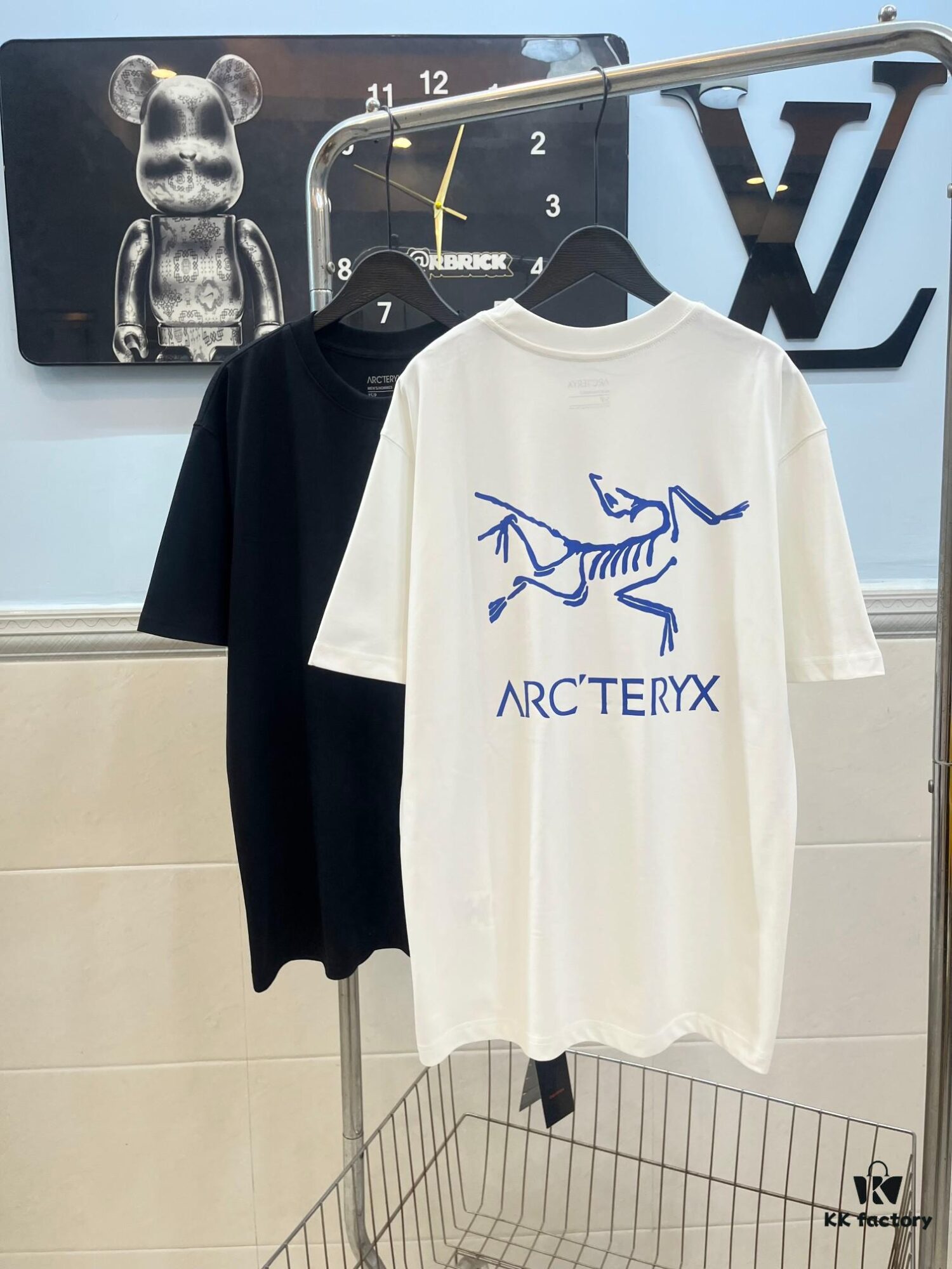 6931a151ccd8ab3d7af9544a Ayc Teryx Arc'teryx 2025 FW Junior Bird Logo Premium Print Short Sleeve T-Shirt, 280g Pure Cotton Double-Yarn Fabric, Soft and Comfortable Fit, Custom Rib Knit with Matching Dye, Full Trims, Unisex Design, High-Version Comparable