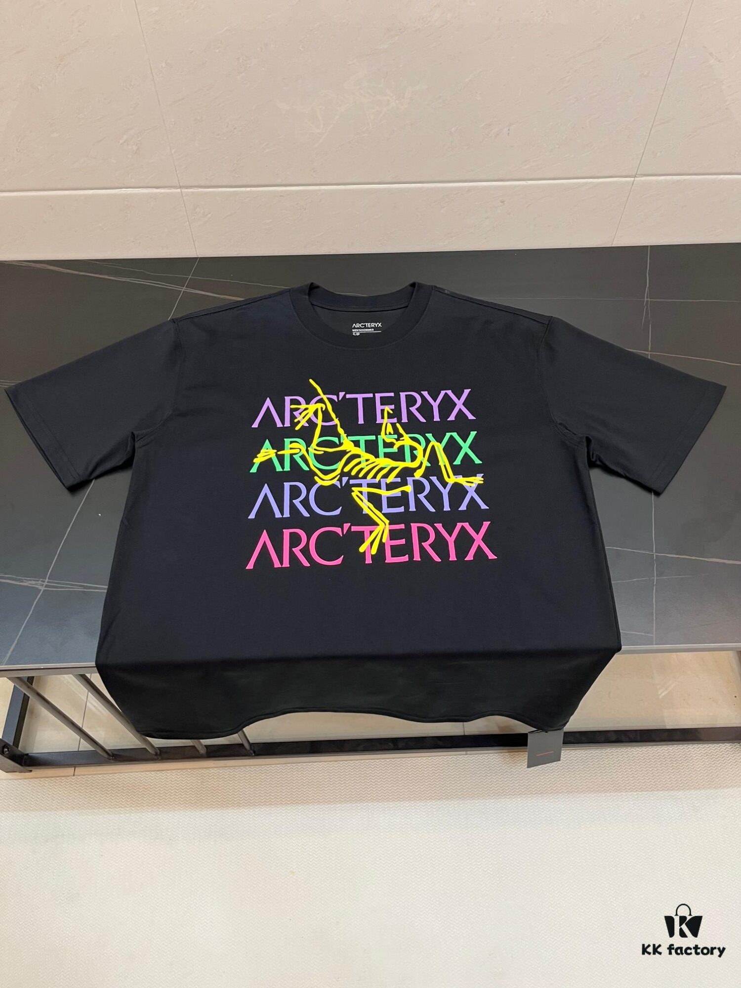 6931a153ccd8ab3d7af95466 Ayc Teryx Arc'teryx 2025 FW Junior Bird Logo High-End Colorful Print Short Sleeve T-Shirt, 280g Pure Cotton Double-Yarn Fabric, Soft and Comfortable Fit, Custom Rib Knit Collar Dyed in Same Dye Batch, Complete Three Labels, Unisex Design, Premium Version for Comparison