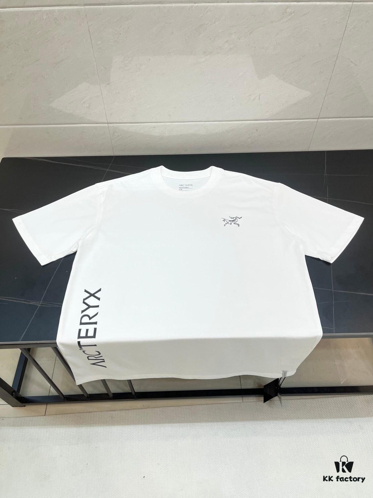 6931a153ccd8ab3d7af9546f Ayc Teryx Arc'teryx 2025FW Bird Logo Premium Print Short Sleeve T-Shirt, 280g Pure Cotton Double-Yarn Fabric, Soft and Comfortable Wear, Custom Rib Knit Collar with Same-Dye Process, Full Trims, Unisex Design, High Version Comparable