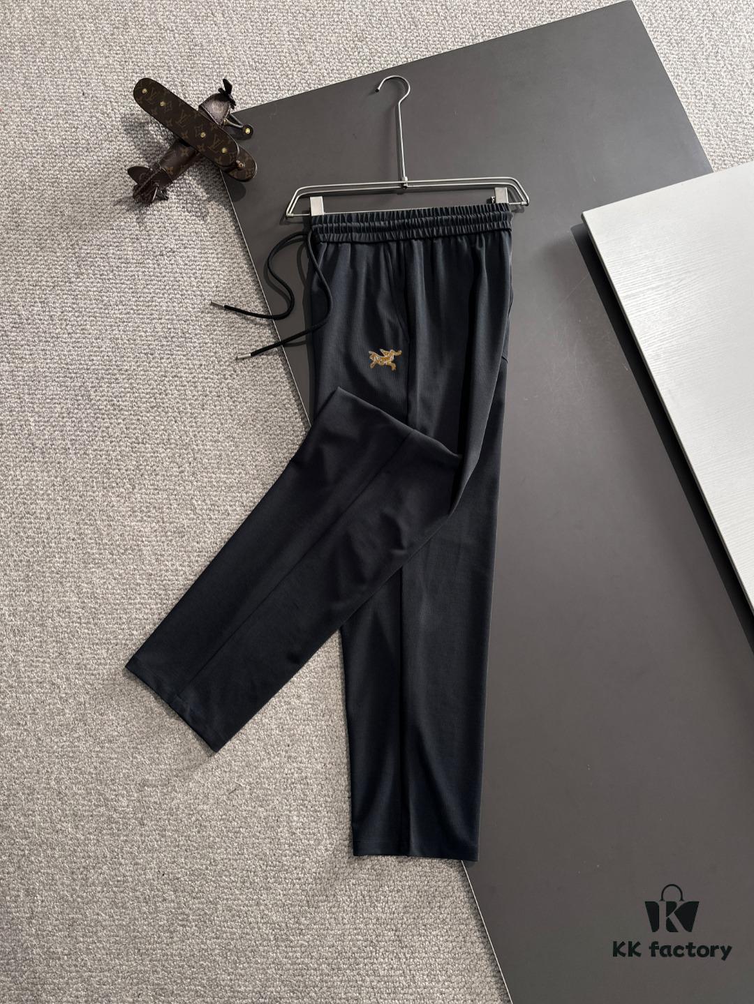 6931a15fccd8ab3d7af95560 Shizhuniao 2025 Spring and Summer New Elastic Waist Casual Pants, Lightweight Custom Counter Fabric, Highly Breathable and Comfortable, Exquisite Details, Brand Design Concept Reflecting High Quality, Soft and Smooth Hand Feeling, Showcasing a Stylish Casual Cut with Excellent Fit