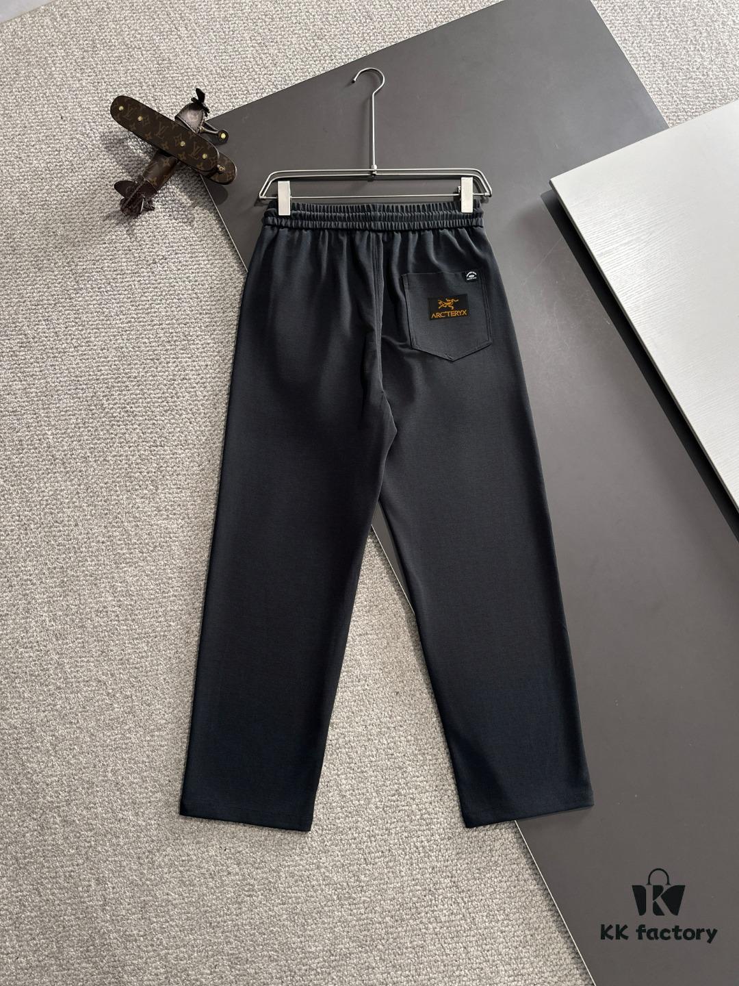 6931a15fccd8ab3d7af95562 Shizhuniao 2025 Spring and Summer New Elastic Waist Casual Pants, Lightweight Custom Counter Fabric, Highly Breathable and Comfortable, Exquisite Details, Brand Design Concept Reflecting High Quality, Soft and Smooth Hand Feeling, Showcasing a Stylish Casual Cut with Excellent Fit
