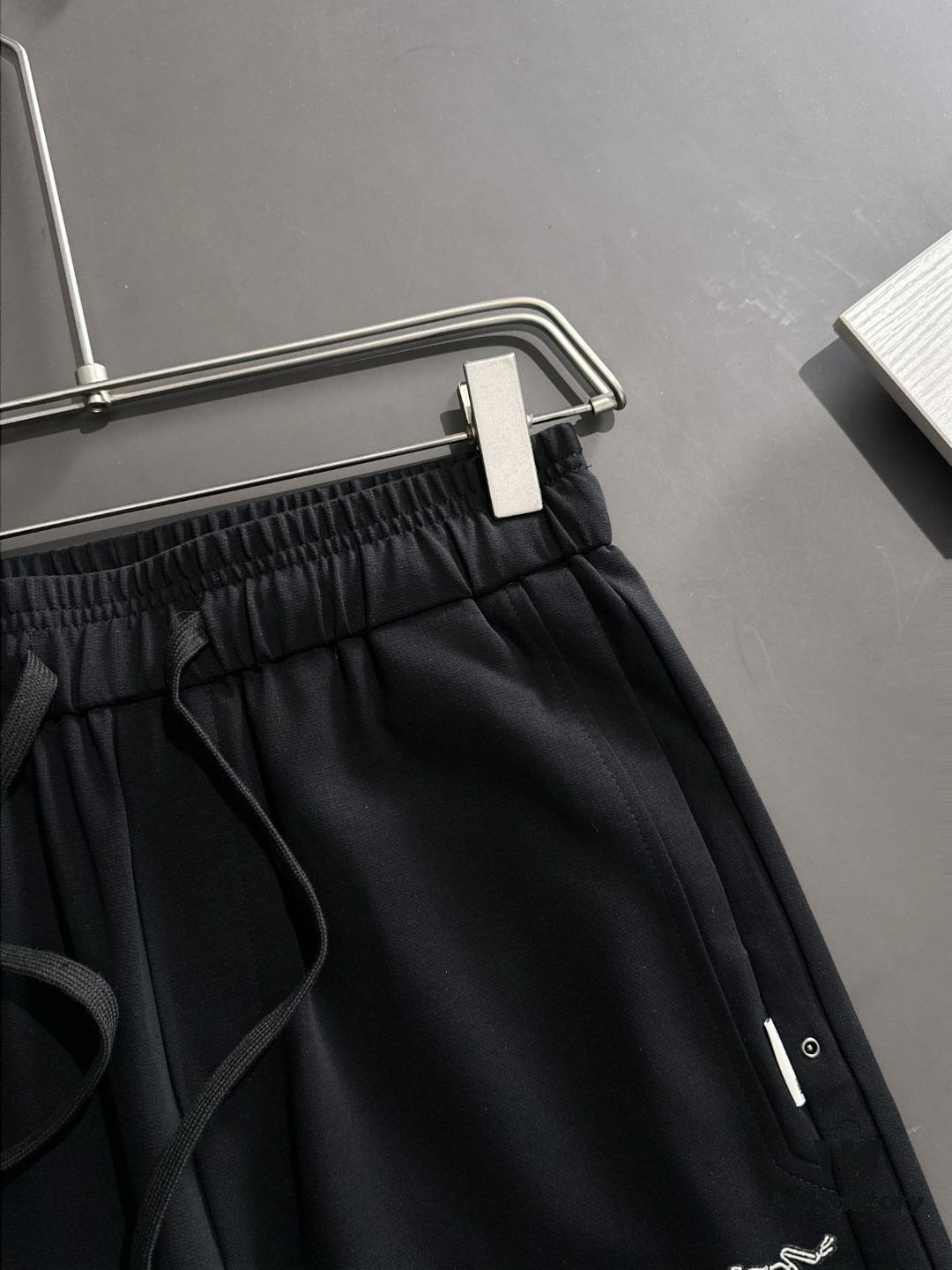 6931a161ccd8ab3d7af9557f Arc'teryx 2025 Spring/Summer New Casual Drawstring Pants, Lightweight Custom Fabric from Cabinet, Highly Breathable and Comfortable, Exquisite Details, Brand-Oriented Design Concept Reflecting High Quality, Soft and Smooth Touch with Excellent Fit