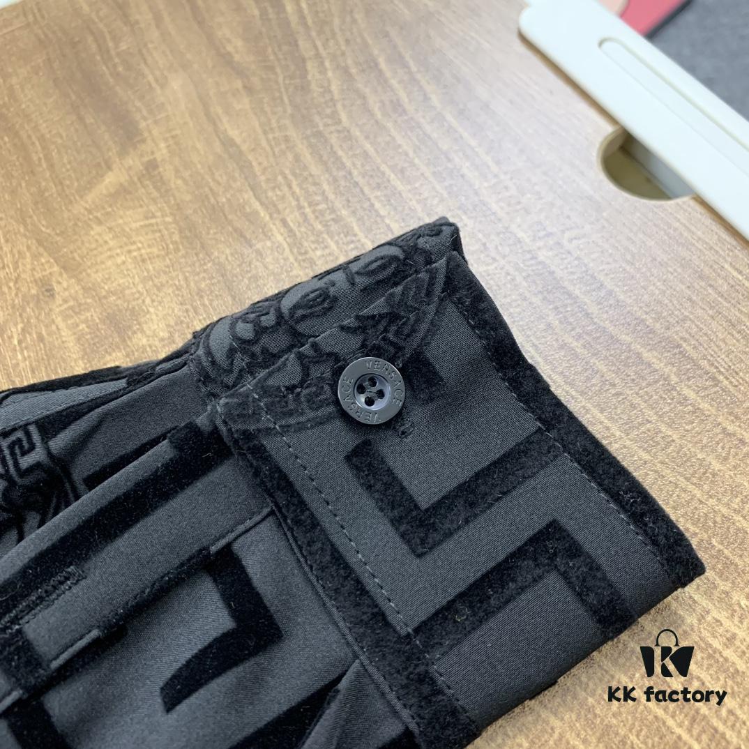 6931a172ccd8ab3d7af956d3 New Versace VERSACE 2024 SS Unisex Flocked Shirt with Logo Buckle, Cotton Satin Fabric with Subtle Stretch