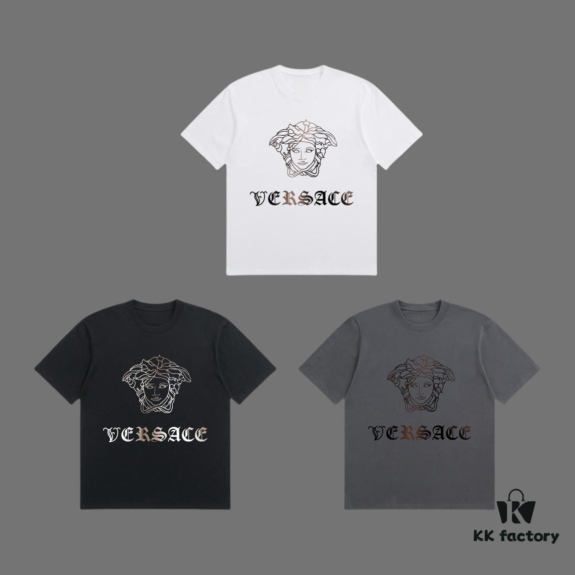 6931a17dccd8ab3d7af957af VERSACE 2025 Fall Spring/Summer Collection Medusa Logo Short Sleeve T-Shirt Premium Quality, Distinctive from Regular Print, Made of Custom-Woven 270G 32-Ne Double-Yarn Pure Cotton Fabric, Relaxed Fit Unisex Design