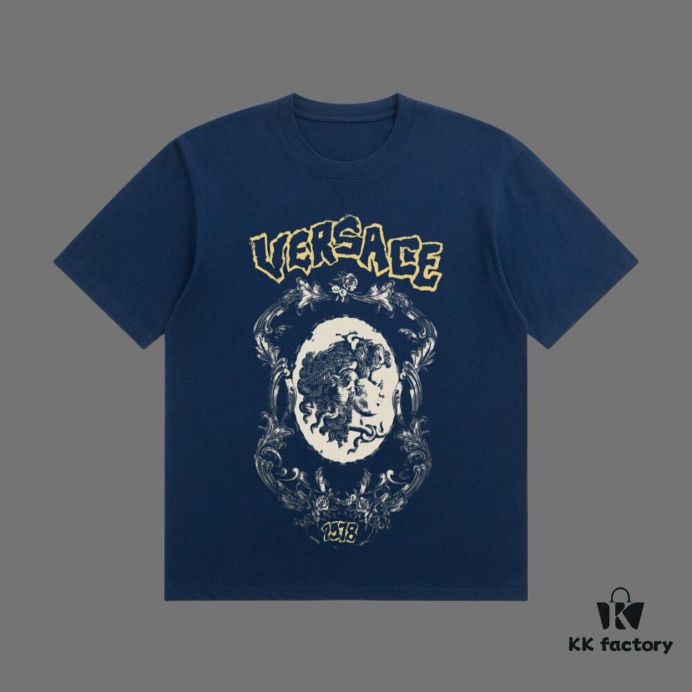 6931a189ccd8ab3d7af958a0 VERSACE 2025 Fall Spring/Summer Collection Medusa Logo Short Sleeve T-Shirt Premium Quality, Custom Woven 270G 32-Count Double-Yarn Pure Cotton Fabric, Relaxed Fit Unisex Design