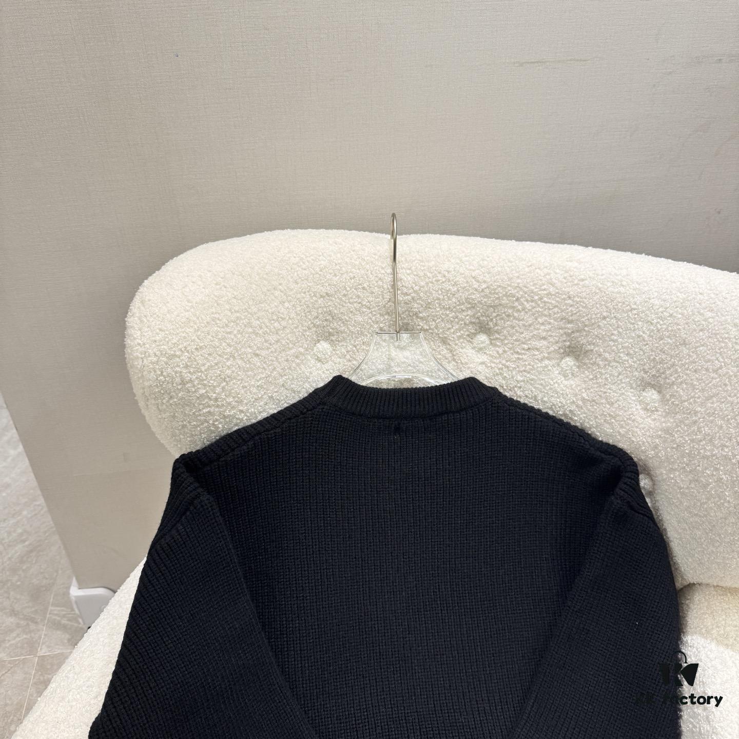 6931a192ccd8ab3d7af95964 Celine Triumph Knit Long-Sleeve Sweater, Spring 2025 Collection, Embroidered Logo, Premium Yarn Wool Blend, Classic Short-Length Cut, Timeless and Flattering Fit