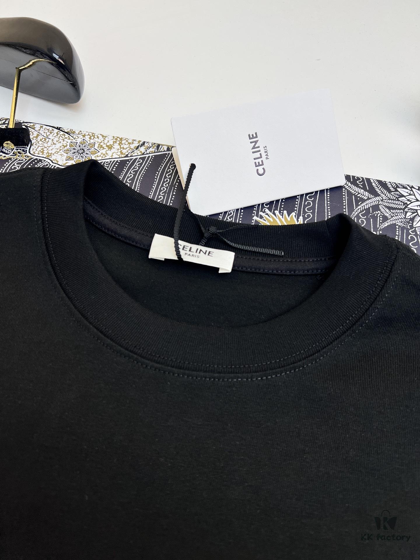 6931a198ccd8ab3d7af959e3 High-Quality CELINE 25SS Classic Color T-Shirt New Arrival! Featuring a youthful and vibrant design from the latest teddy bear collection, crafted with premium heat-transfer printing techniques for strong dimensional color transitions. Made from selected 280g pure cotton fabric—soft, comfortable, and perfect for spring and summer. Pairs effortlessly with jeans, chinos, or shorts, this is a must-have wardrobe staple.