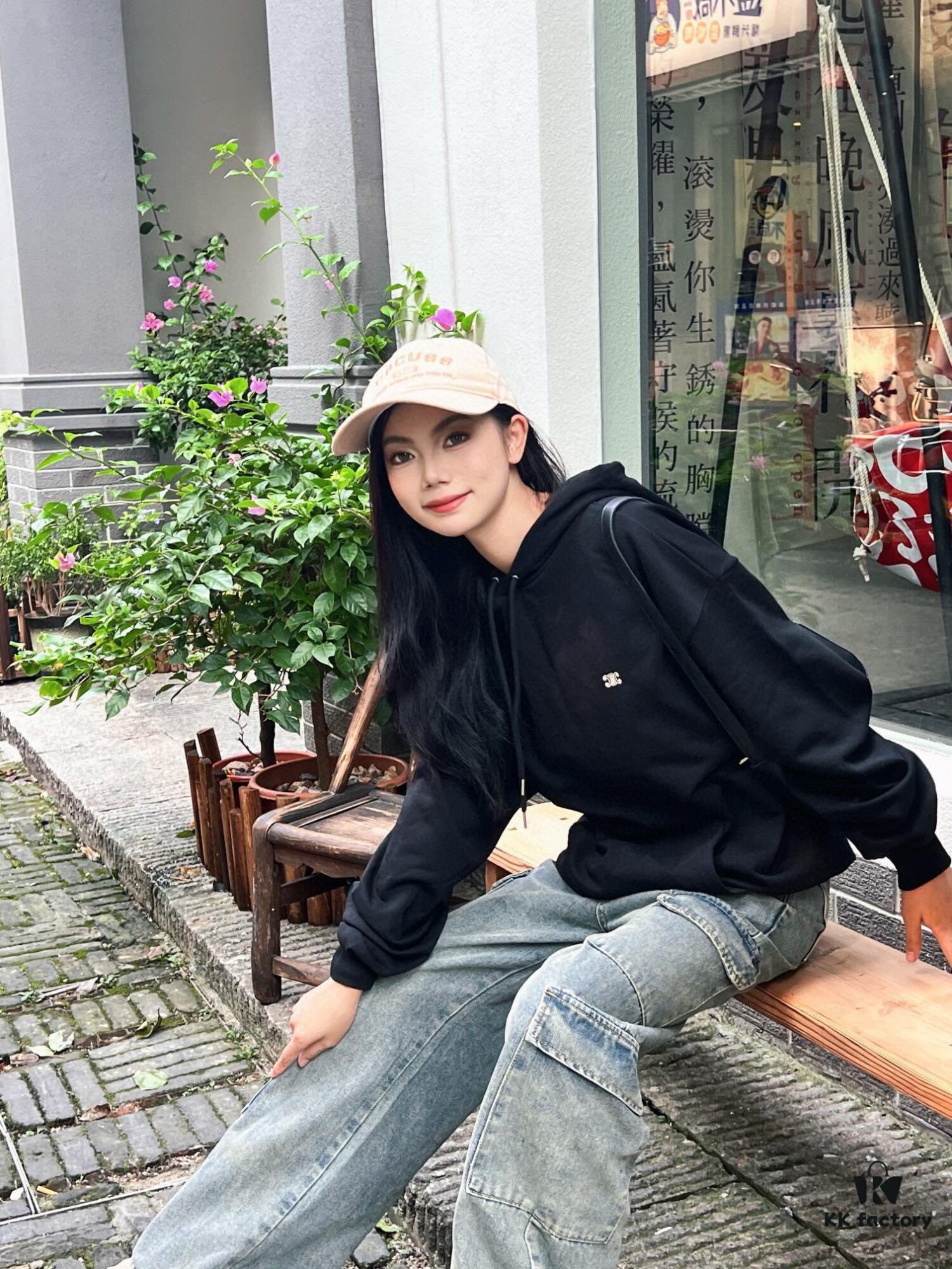 6931a199ccd8ab3d7af959ea CELINE Triumph Arch Knit Hoodie - Classic Letter Design, Heavyweight 400g Fabric, Imported Matte Black Print