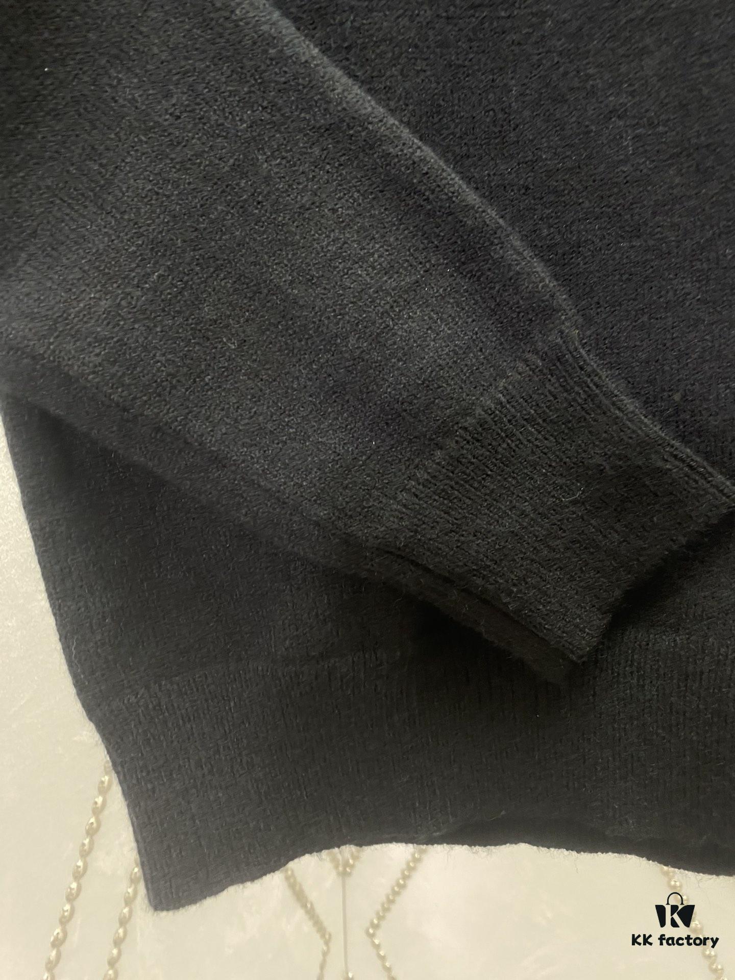 6931a1a8ccd8ab3d7af95b21 Celine 24SS Autumn-Winter New Embroidered Knitwear, Featuring Bulked Wool Blend for Soft, Comfortable Skin-Feel with Signature Triumph Arch Embroidery on Front Chest, Half-Zip Design Exudes Refined Dynamism and Effortless Elegance, Perfect for Relaxed, Comfortable Layering – Unisex Style