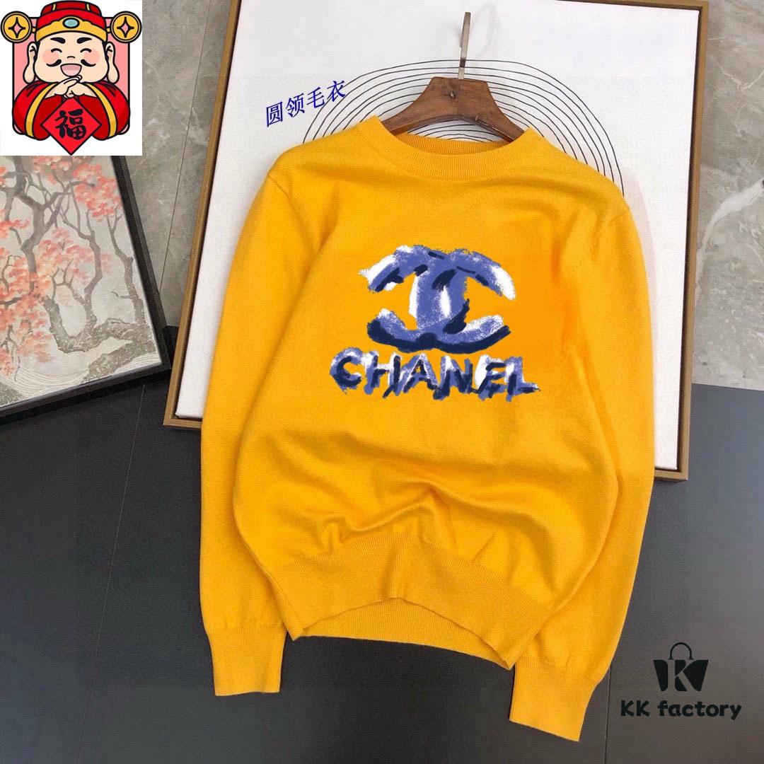 CHANEL Fall/Winter Classic Round-Neck Pullover Wool Sweater, 2025 Newest Release, Perfect Proportion, Slim-Fit Soft Cashmere-Like Wool Blend