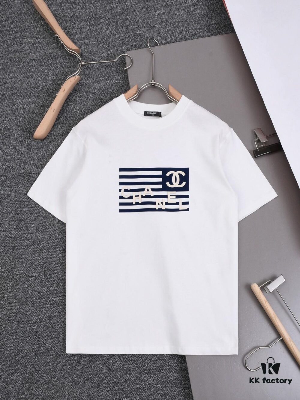 6931a1b6ccd8ab3d7af95c26 New Arrival 25S Chanel Flocked Pressure Gel T-Shirt, Pre-washed Cotton Fabric, Soft and Skin-friendly, Unisex Loose Fit