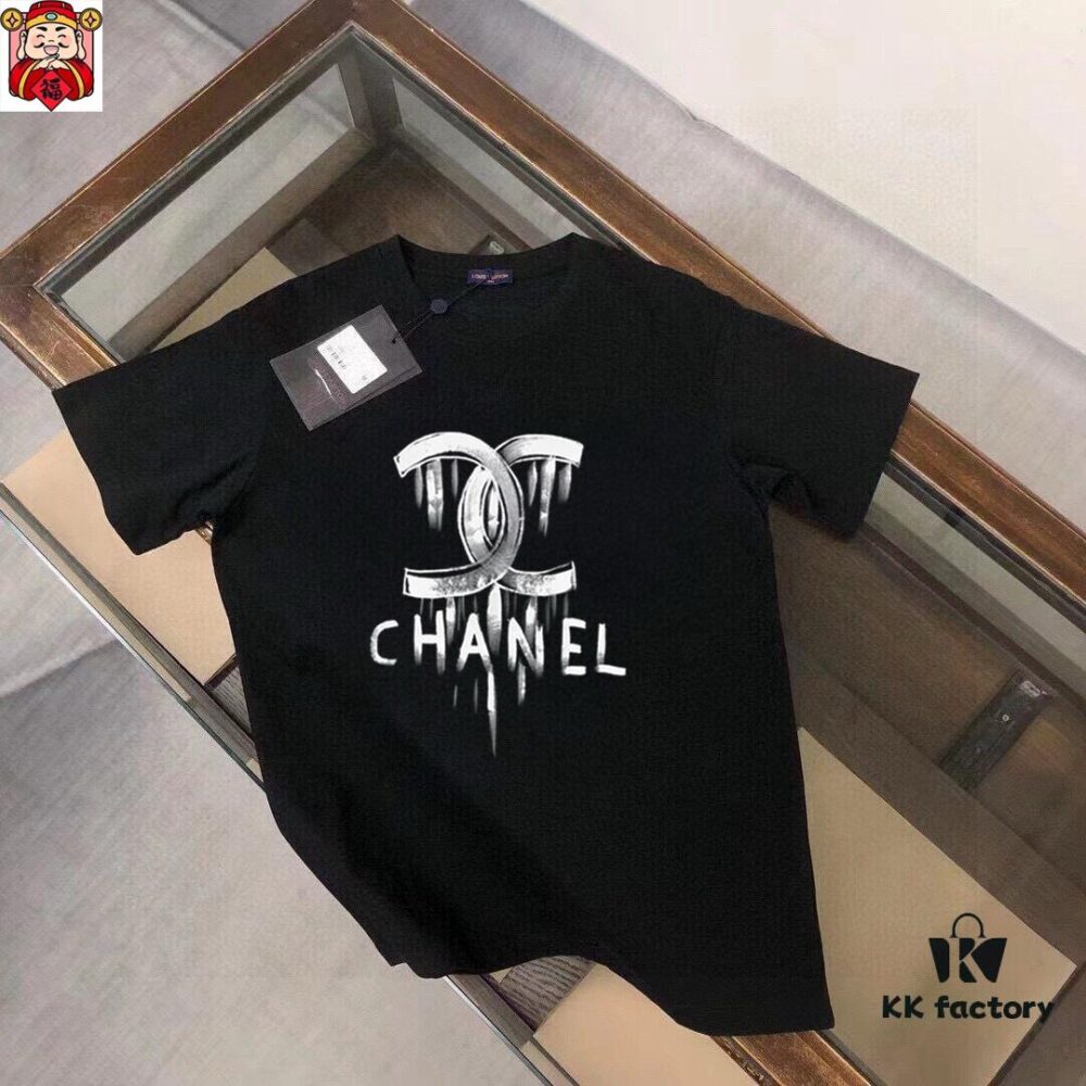 6931a1bbccd8ab3d7af95c89 CHANEL Men's Casual Short-Sleeve T-Shirt, 2025 Spring/Summer New Arrival, Premium Logo Embroidery, Imported Silk-Cotton Fabric, Slim Fit Design, Stylish and Versatile