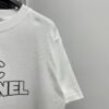 6931a1beccd8ab3d7af95cc2 ChaneL Style 25SS New Arrival Crew Neck T-Shirt
