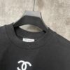 6931a1c2ccd8ab3d7af95d09 CHANEL Chanel 24SS Classic Logo Distressed Heavyweight Solid Short-Sleeve T-Shirt
