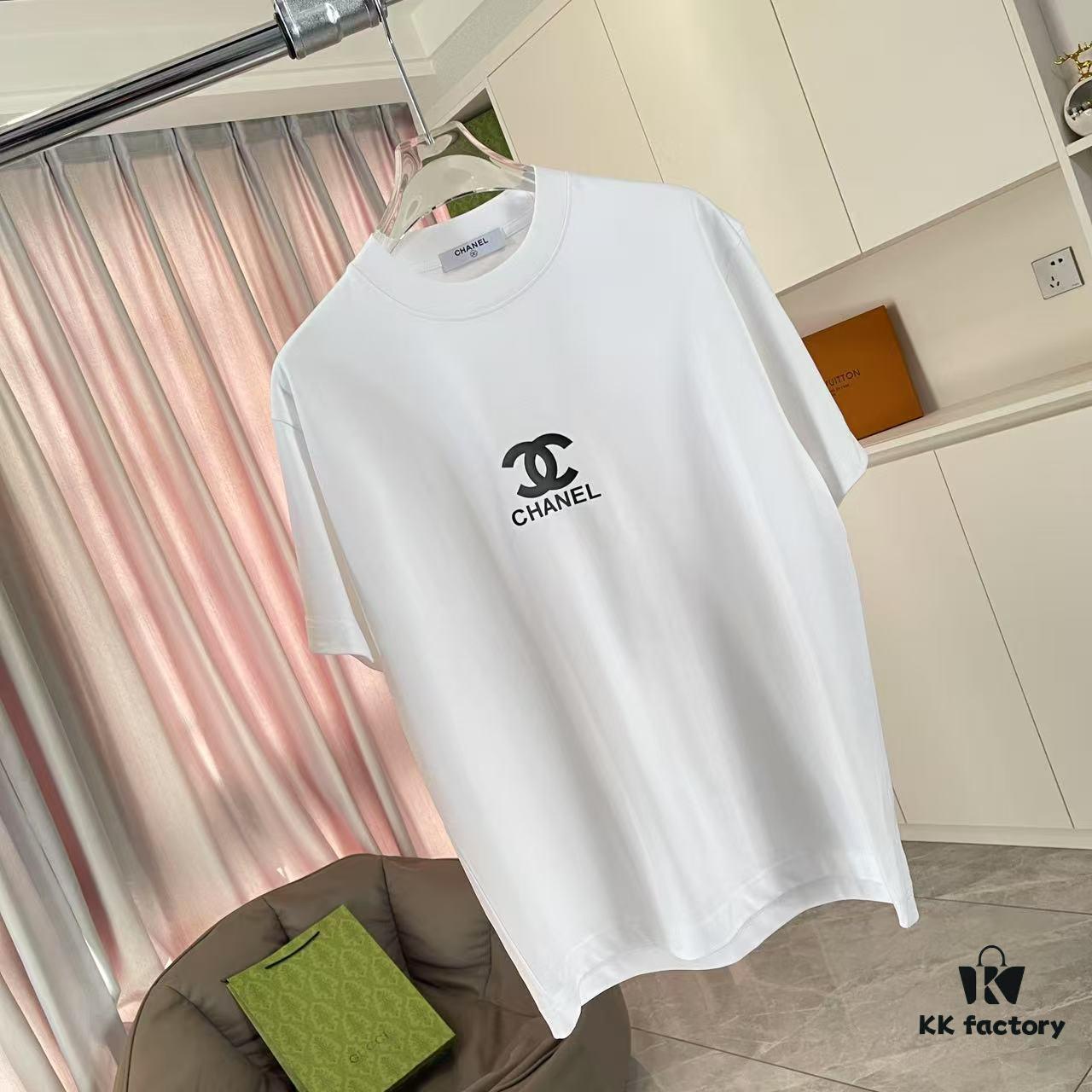6931a1c5ccd8ab3d7af95d4e Chanel CHANEL 2025 Summer New Arrival Short Sleeve T-Shirt with 3D Silicone C Logo Print, Custom 300g Fabric, Unisex Design