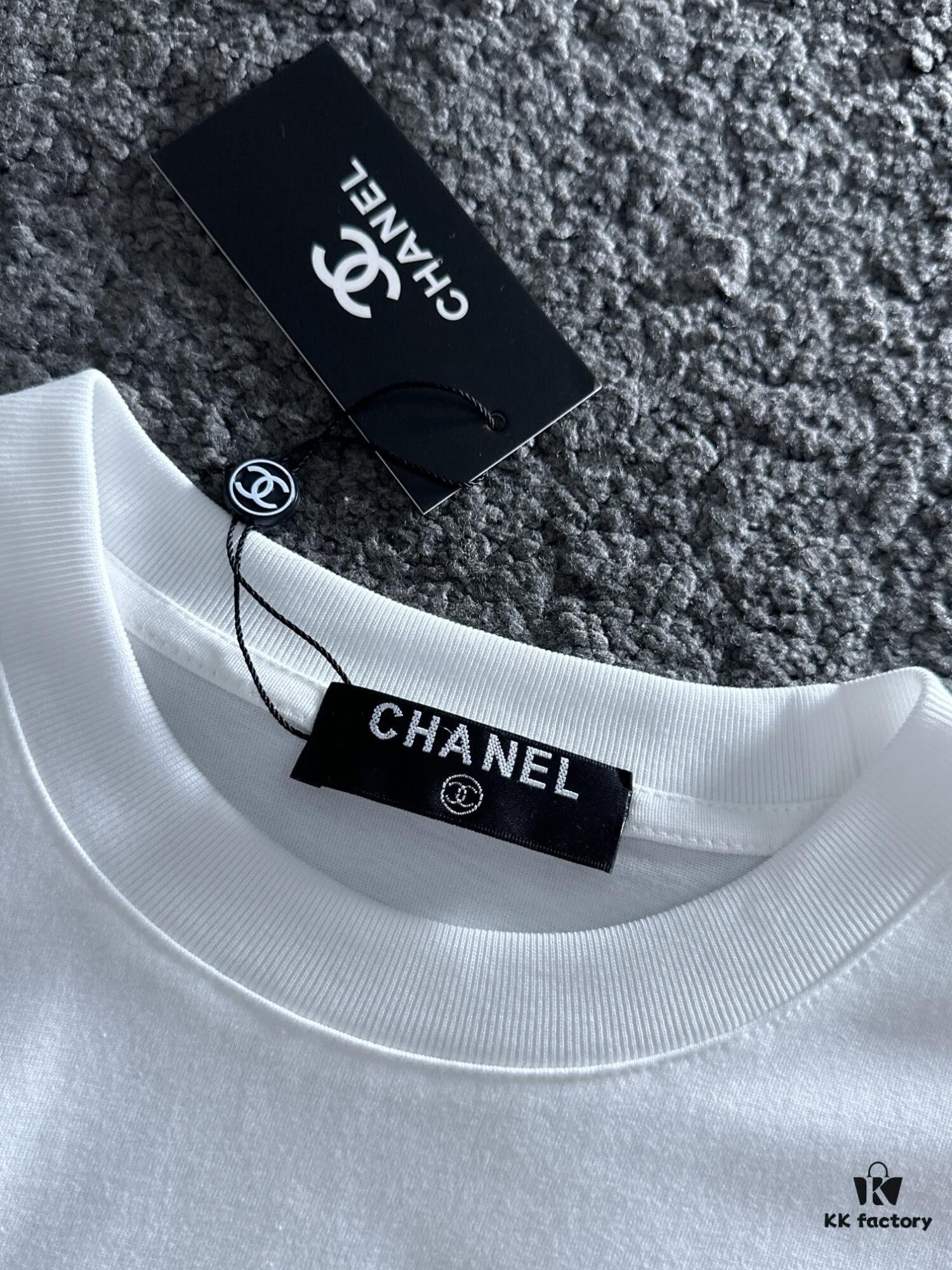 6931a1c9ccd8ab3d7af95d92 Chanel 2025 Latest Print Short-Sleeve T-Shirt, High-Quality Cabinet Original Order, Top-Tier Craftsmanship with Imported Fabric