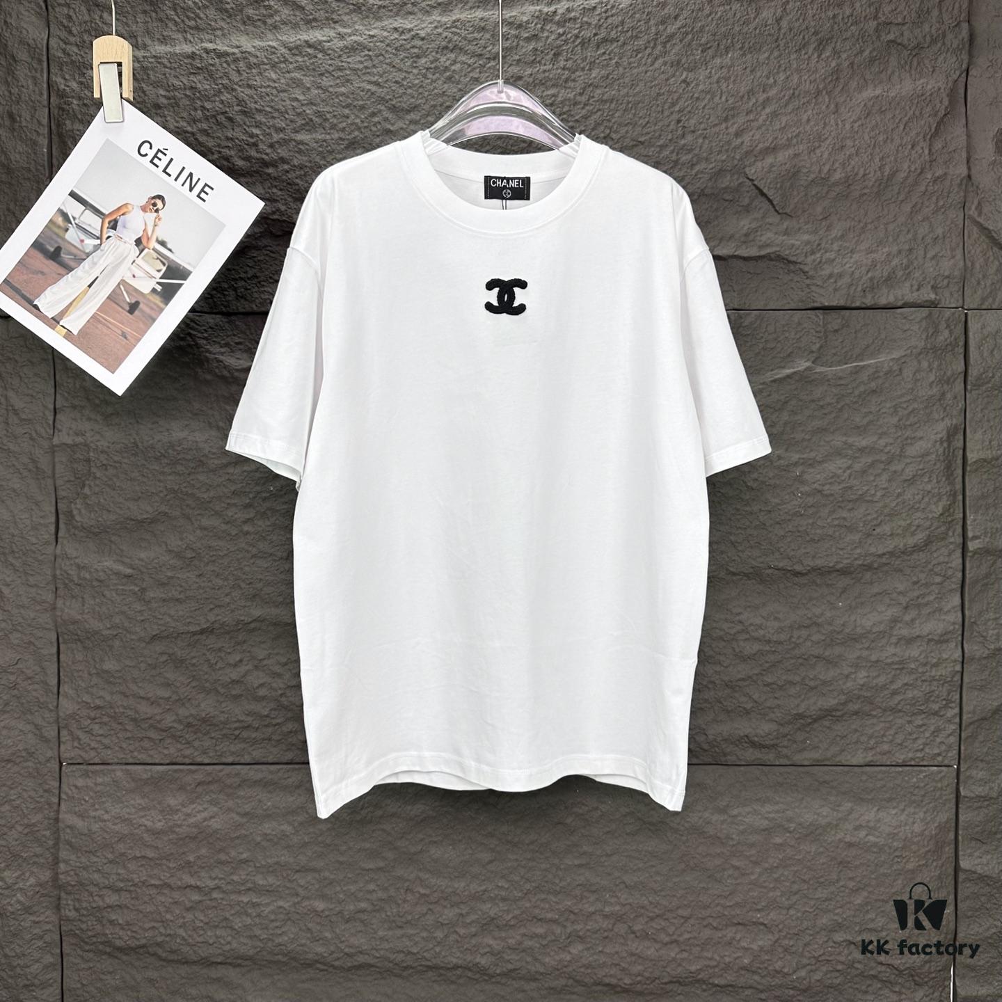 6931a1ceccd8ab3d7af95dfb Chanel 2025 New Embroidered Logo Couple Short Sleeve T-Shirt
