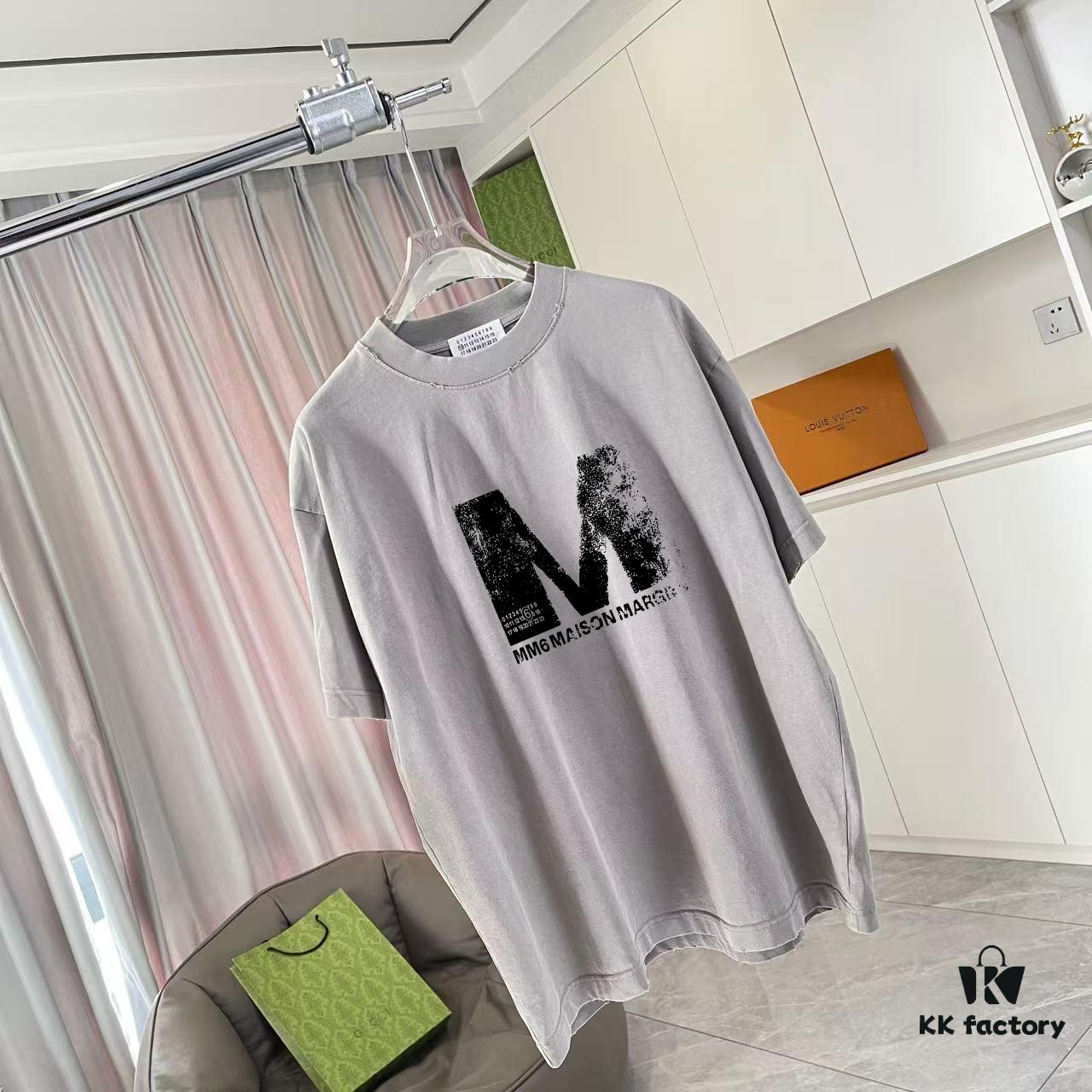 6931a1d2ccd8ab3d7af95e4b MM6 Maison Margiela 2025 Summer New Arrival Distressed Gradient Vintage Short Sleeve T-Shirt with Unique Logo Print, Custom 320g Fabric Unisex Tee