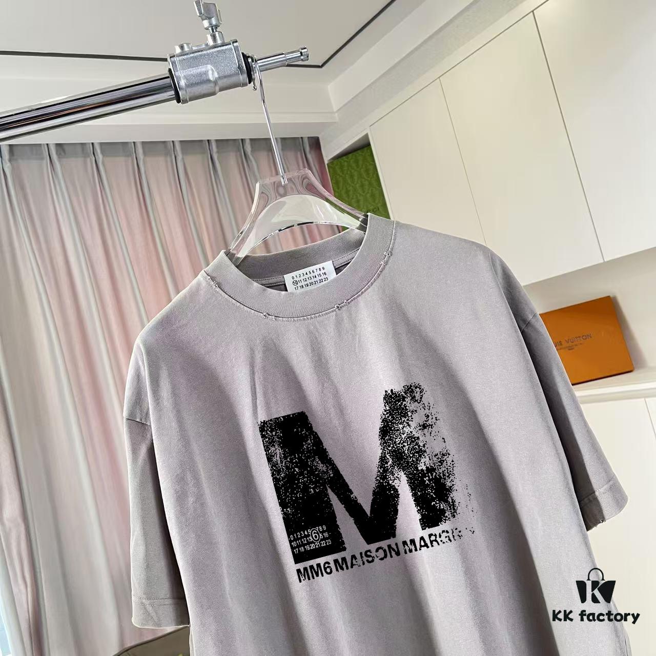 6931a1d2ccd8ab3d7af95e4c MM6 Maison Margiela 2025 Summer New Arrival Distressed Gradient Vintage Short Sleeve T-Shirt with Unique Logo Print, Custom 320g Fabric Unisex Tee