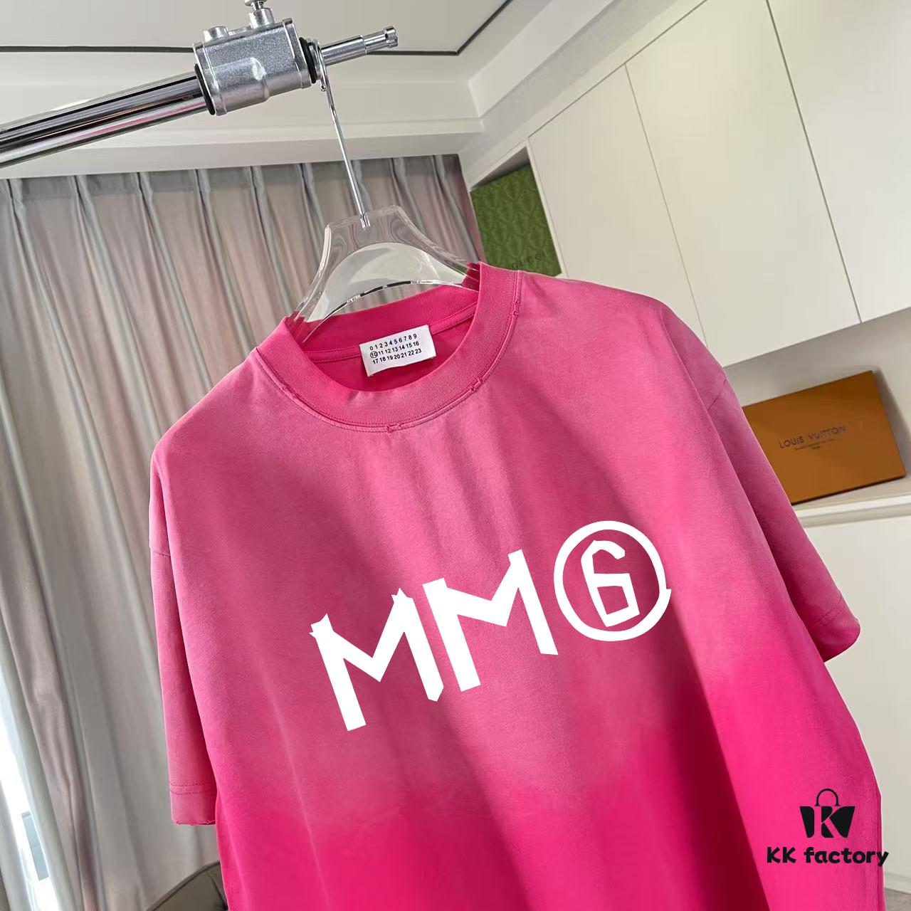 6931a1d6ccd8ab3d7af95e70 MM6 Maison Margiela 2025 Summer New Arrival Distressed Gradient Worn Vintage Logo Print Custom 320g Fabric Short Sleeve T-Shirt Unisex