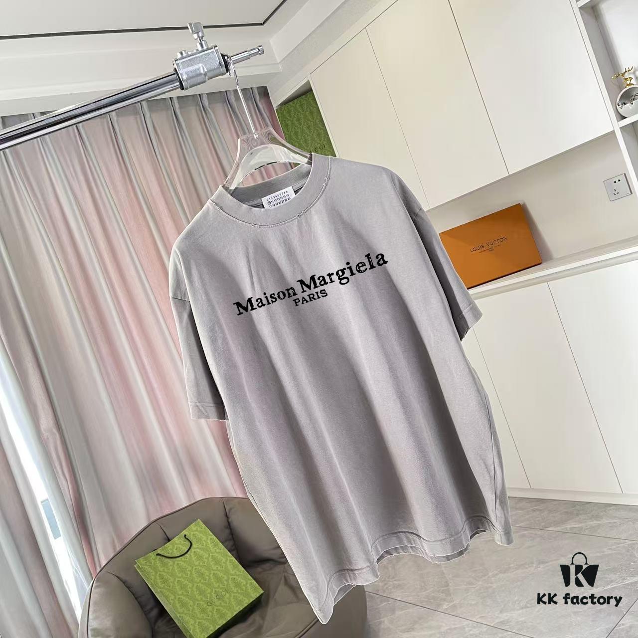 6931a1d9ccd8ab3d7af95e84 MM6 Maison Margiela 2025 Summer New Arrival Distressed Gradient Worn-Out Design with Unique Logo Print, Custom 320g Fabric Short-Sleeve T-Shirt Unisex