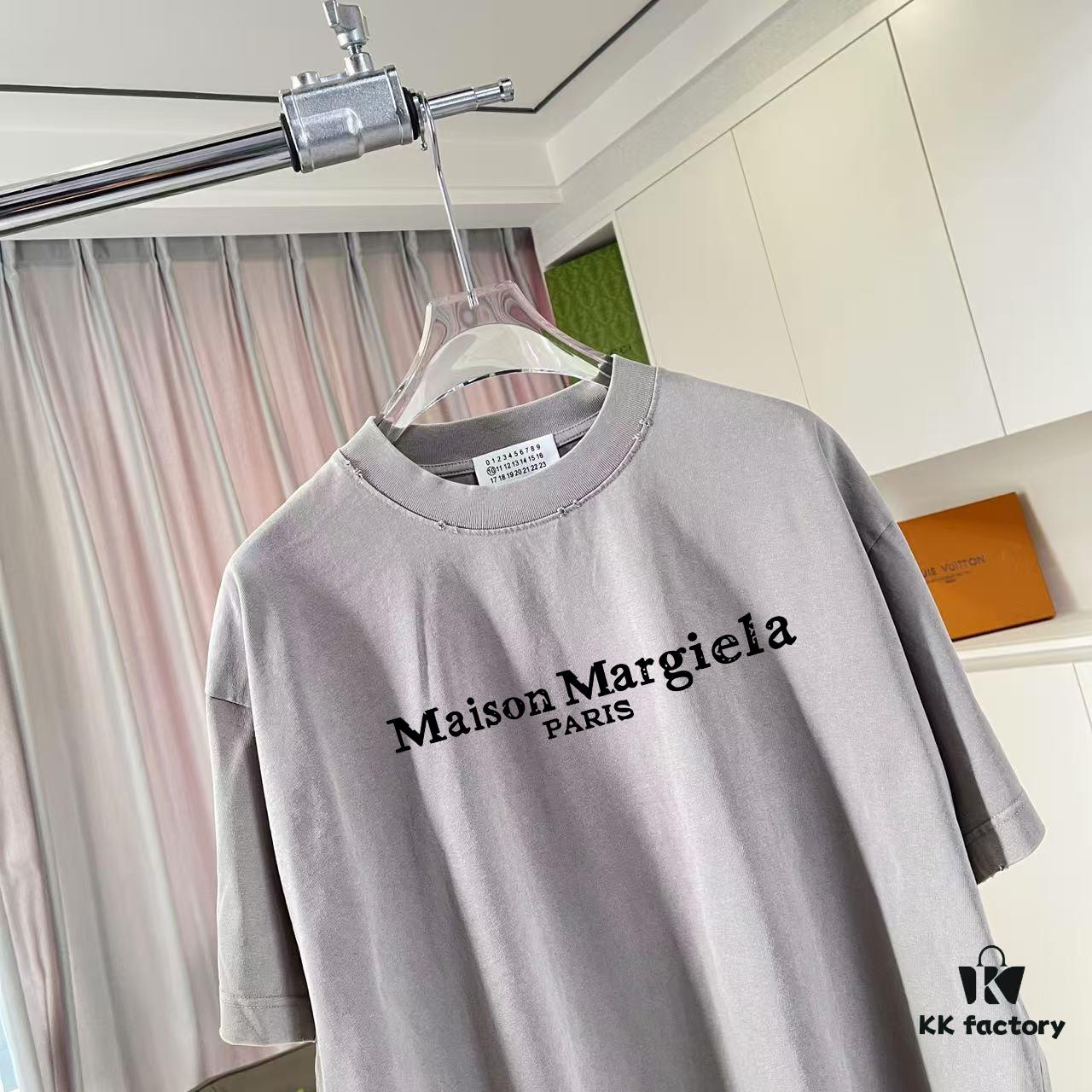 6931a1d9ccd8ab3d7af95e85 MM6 Maison Margiela 2025 Summer New Arrival Distressed Gradient Worn-Out Design with Unique Logo Print, Custom 320g Fabric Short-Sleeve T-Shirt Unisex