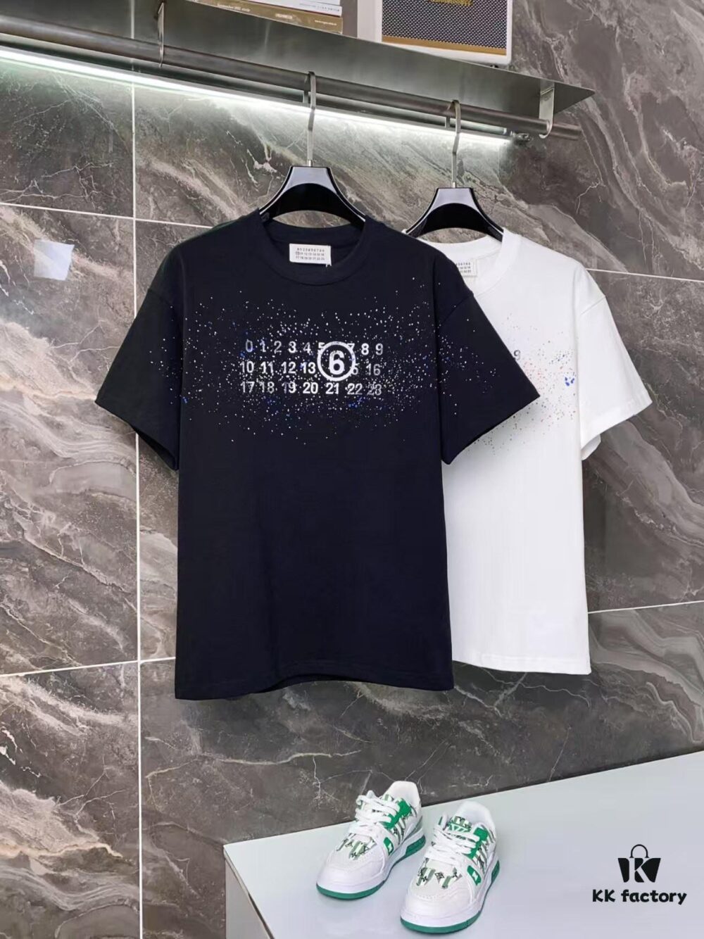 25ss Maison Margiela Hand-painted Logo T-Shirt, Inspired by 80s Retro Aesthetic, Premium 310g Dyed Fabric, Short Sleeve Unisex Tee