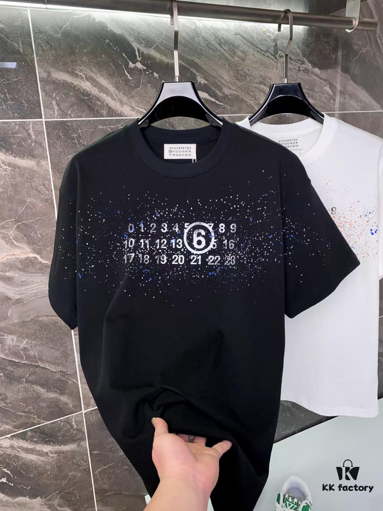 6931a1daccd8ab3d7af95e9a 25ss Maison Margiela Hand-painted Logo T-Shirt, Inspired by 80s Retro Aesthetic, Premium 310g Dyed Fabric, Short Sleeve Unisex Tee